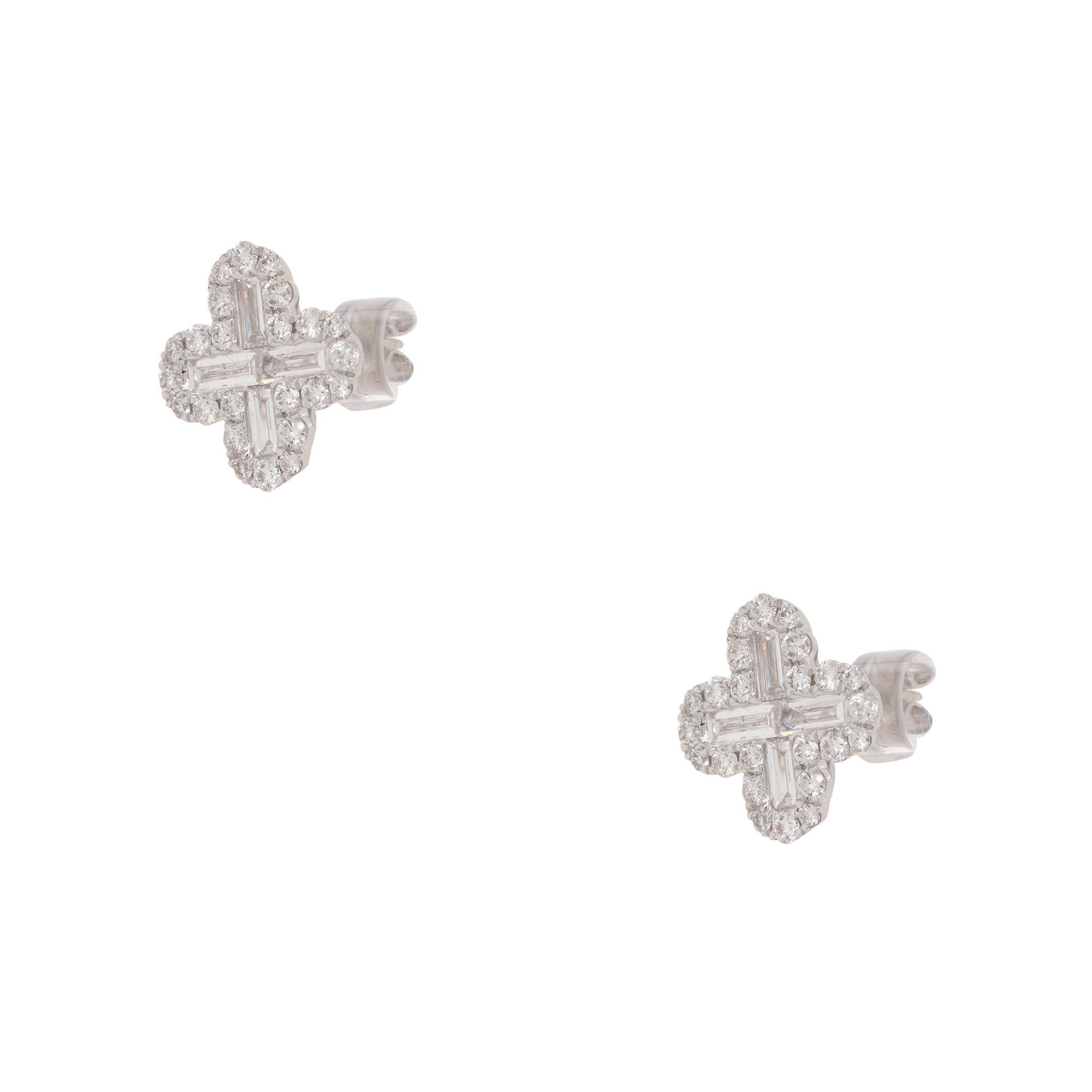 1,14 Karat Diamant-Clover-Ohrringe aus 18 Karat, auf Lager Damen