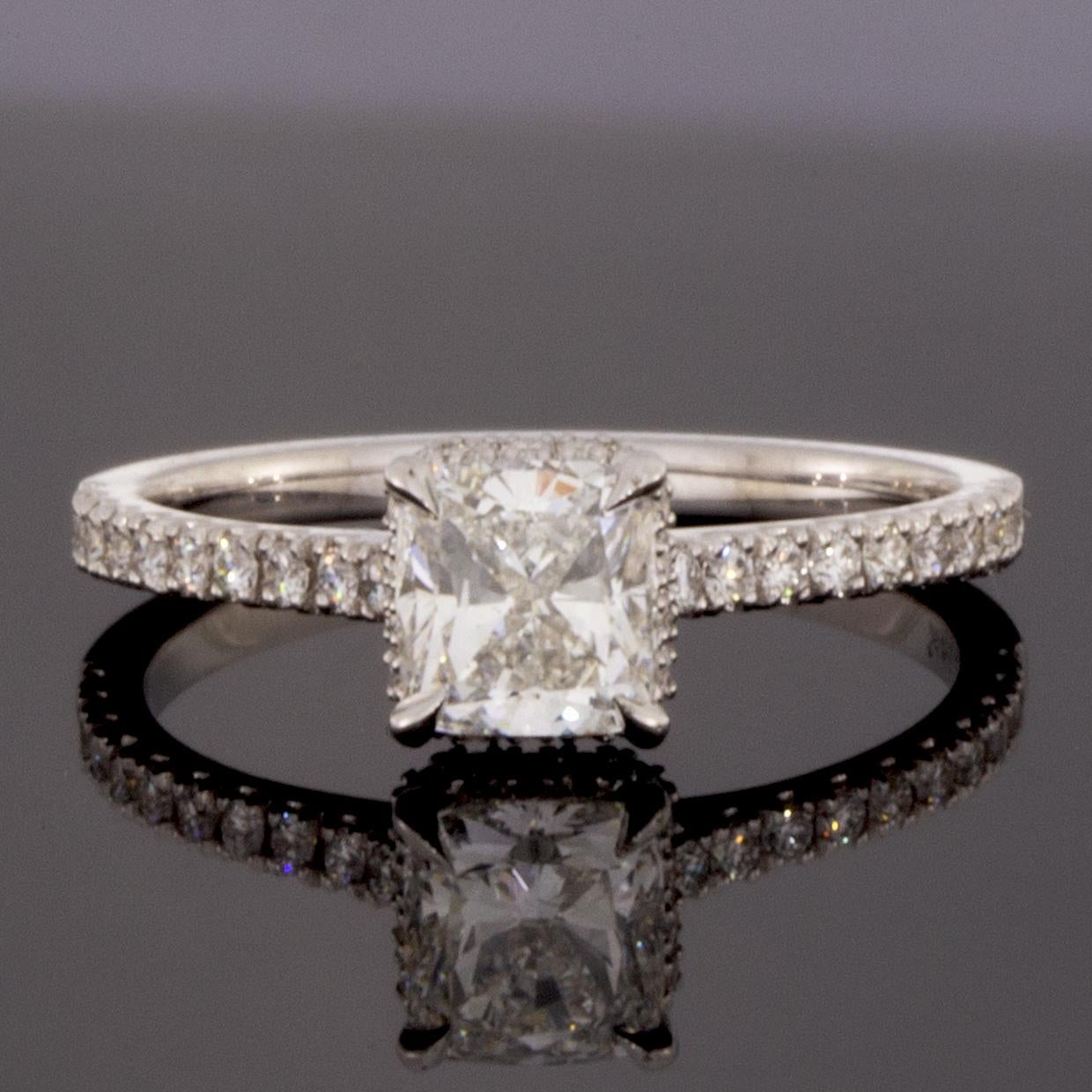 White Gold 1.15 Carat Cushion Diamond Halo Engagement Ring In Excellent Condition In Columbia, MO
