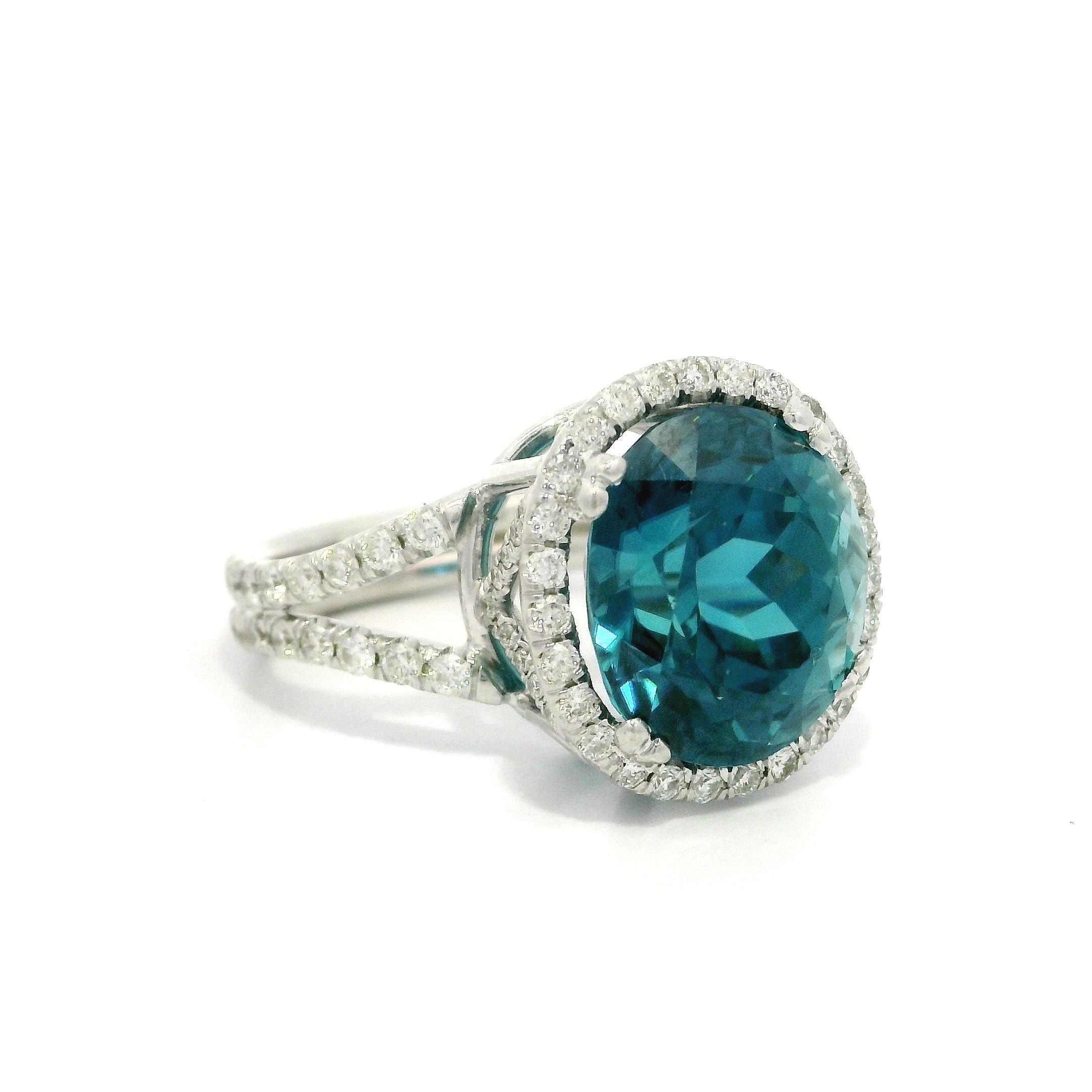White Gold 11.72ctw GIA Very Fiery Blue Zircon Diamond Statement Solitaire Ring For Sale 6
