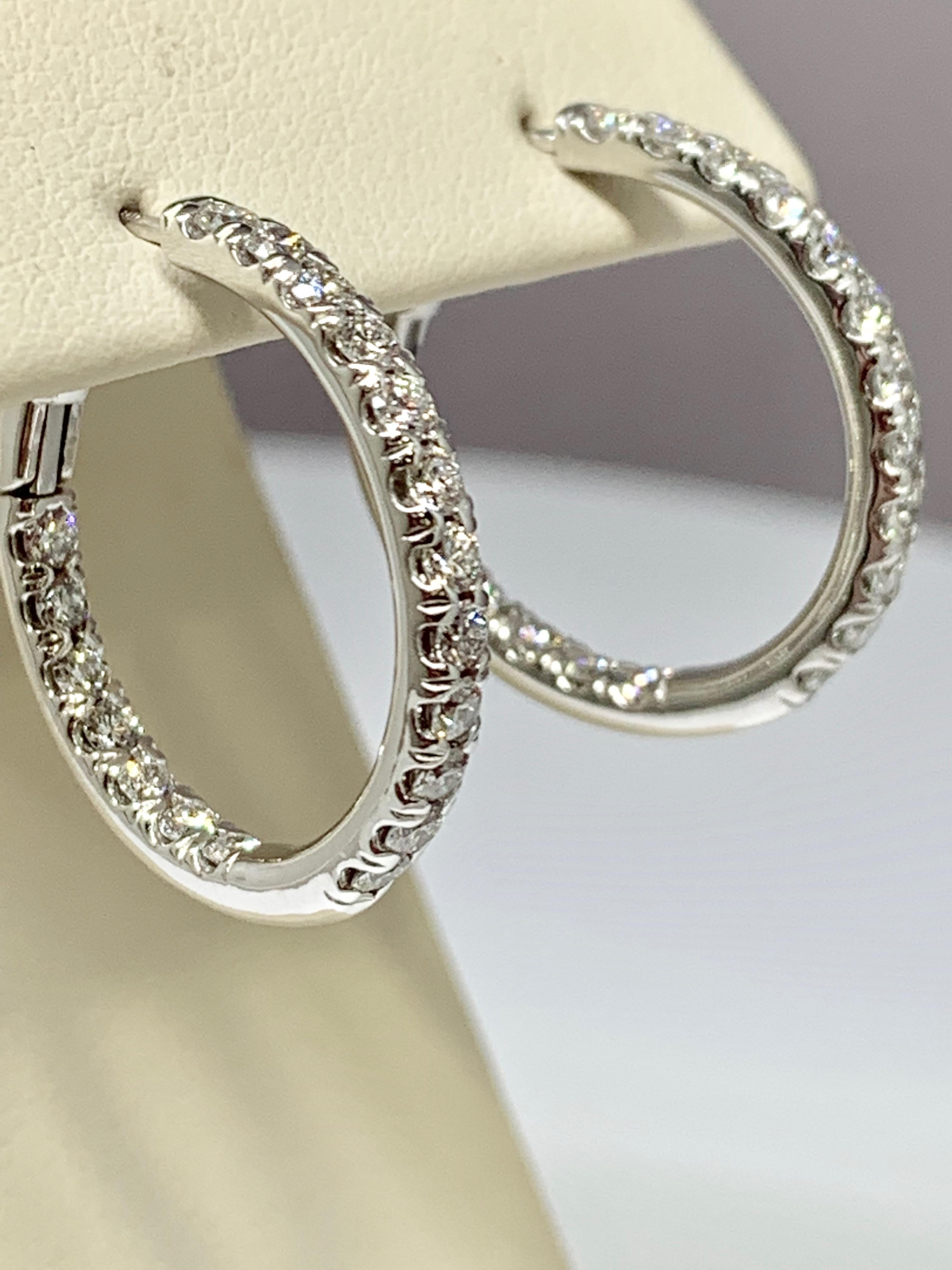 Contemporary White Gold 1.30 Carat Total Weight Round Diamond Inside-Outside Hoop Earrings For Sale