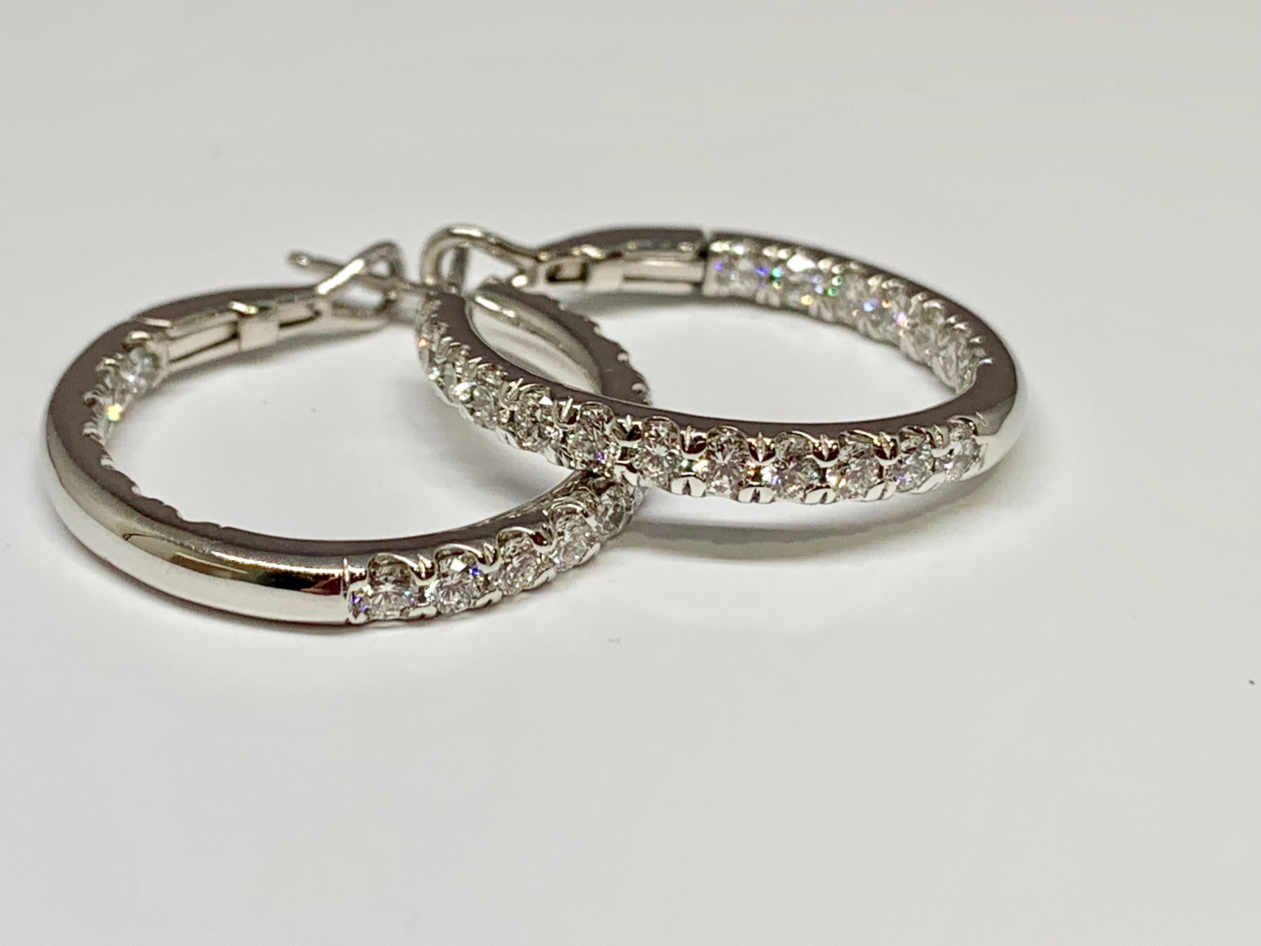 Women's or Men's White Gold 1.30 Carat Total Weight Round Diamond Inside-Outside Hoop Earrings For Sale