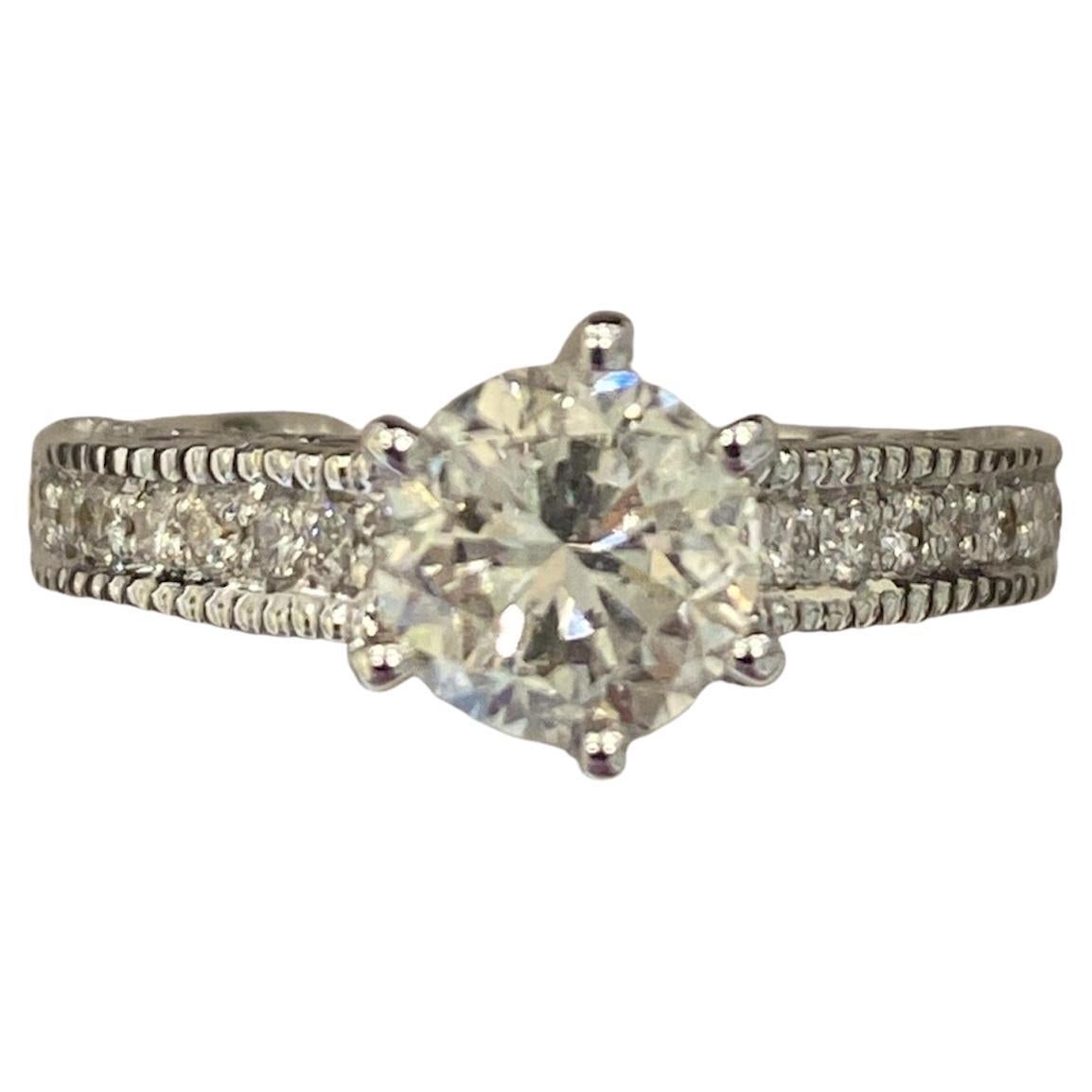 White Gold 14K Ring With 1 carat Centered Diamond
