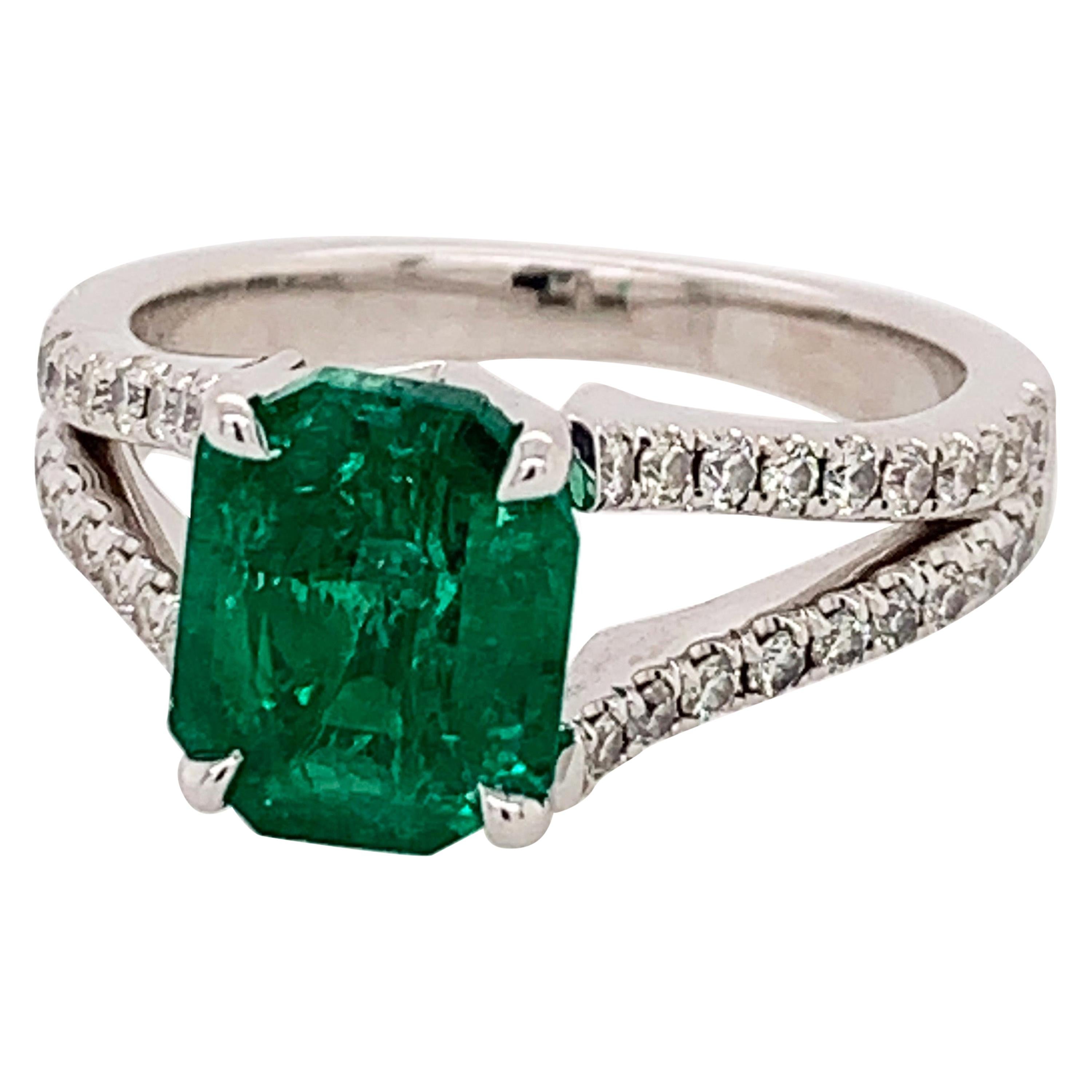 White Gold 1.70 Carat Natural Green Emerald and Diamond Engagement Ring Gemstone