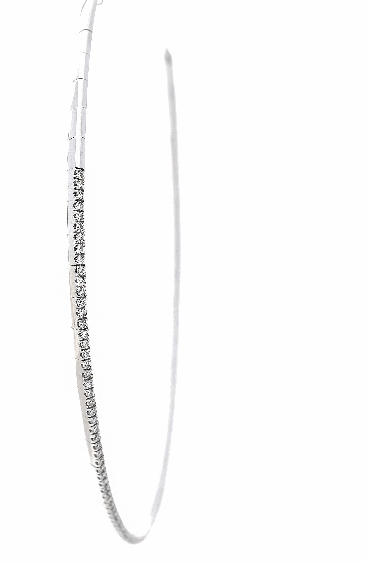 Round Cut Diamonds 1.48 ct. Contemporary Chocker Necklace in 18 Kt Gold. Made in Italy For Sale