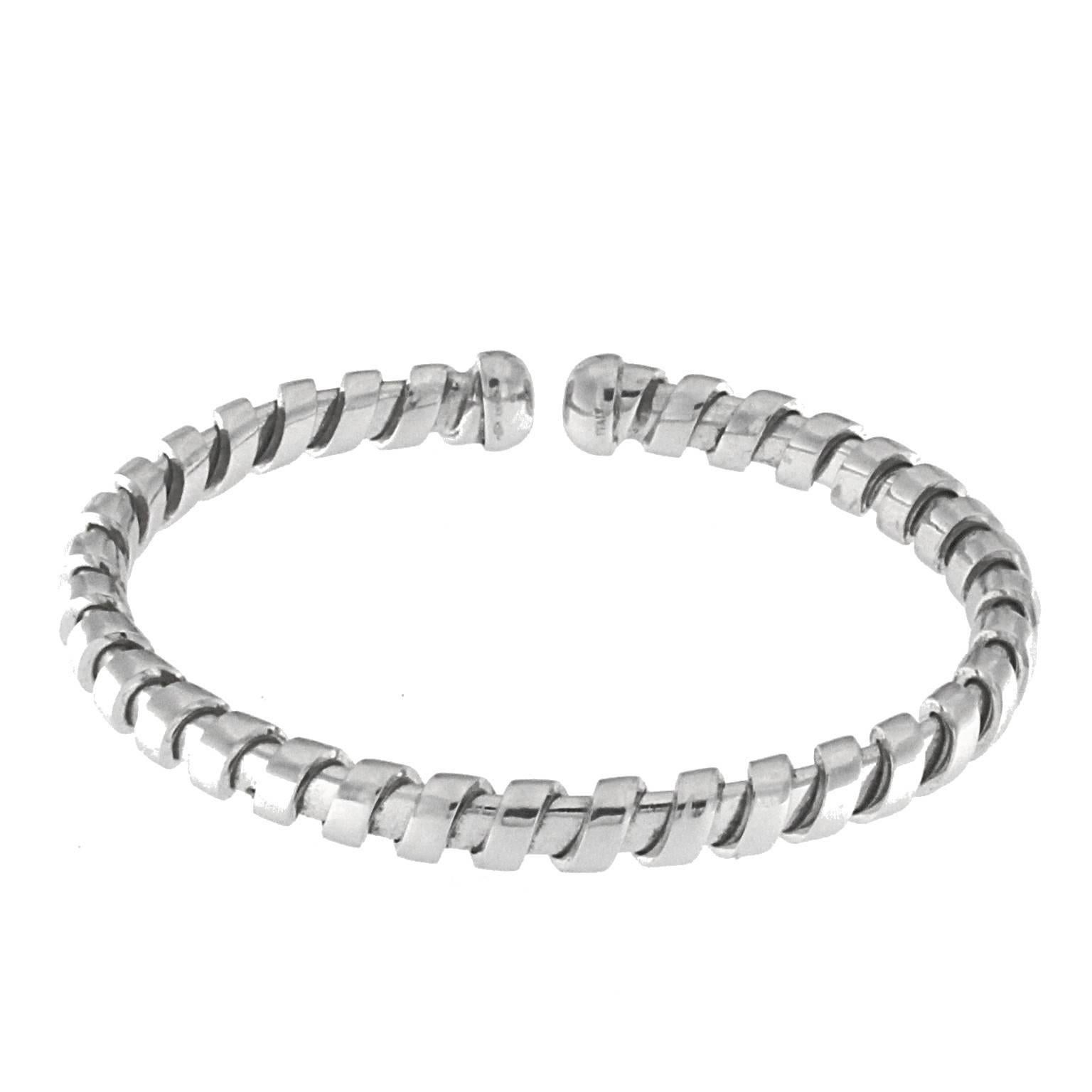 Messika Spiky Bracelet in 18 Karat White Gold For Sale at 1stDibs