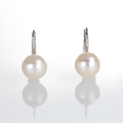 Pendientes de perlas de oro blanco de 18 quilates
