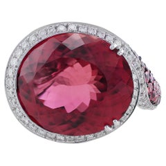 White Gold 19 Carat Pink Tourmaline Pink Sapphire Diamond Ring