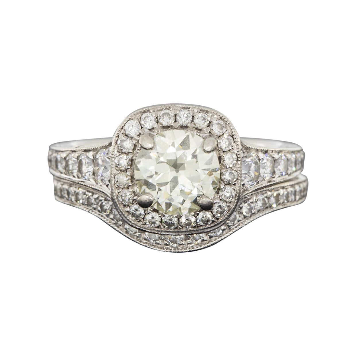 White Gold 1.90 Carat Round Diamond Halo Engagement Ring & Wedding Band Set For Sale