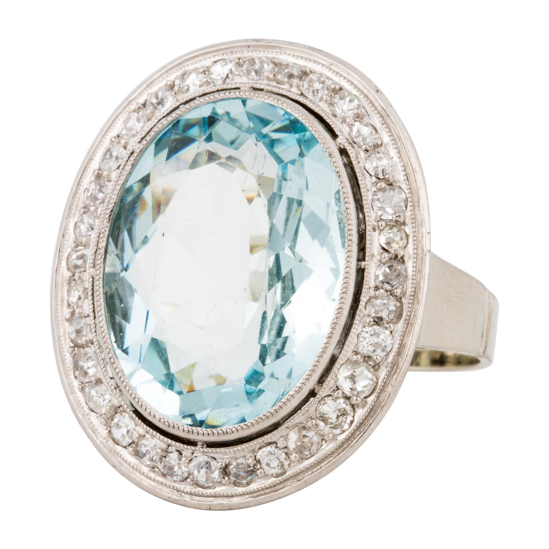 1940s Aquamarine and Diamond Ring in 18K White Gold