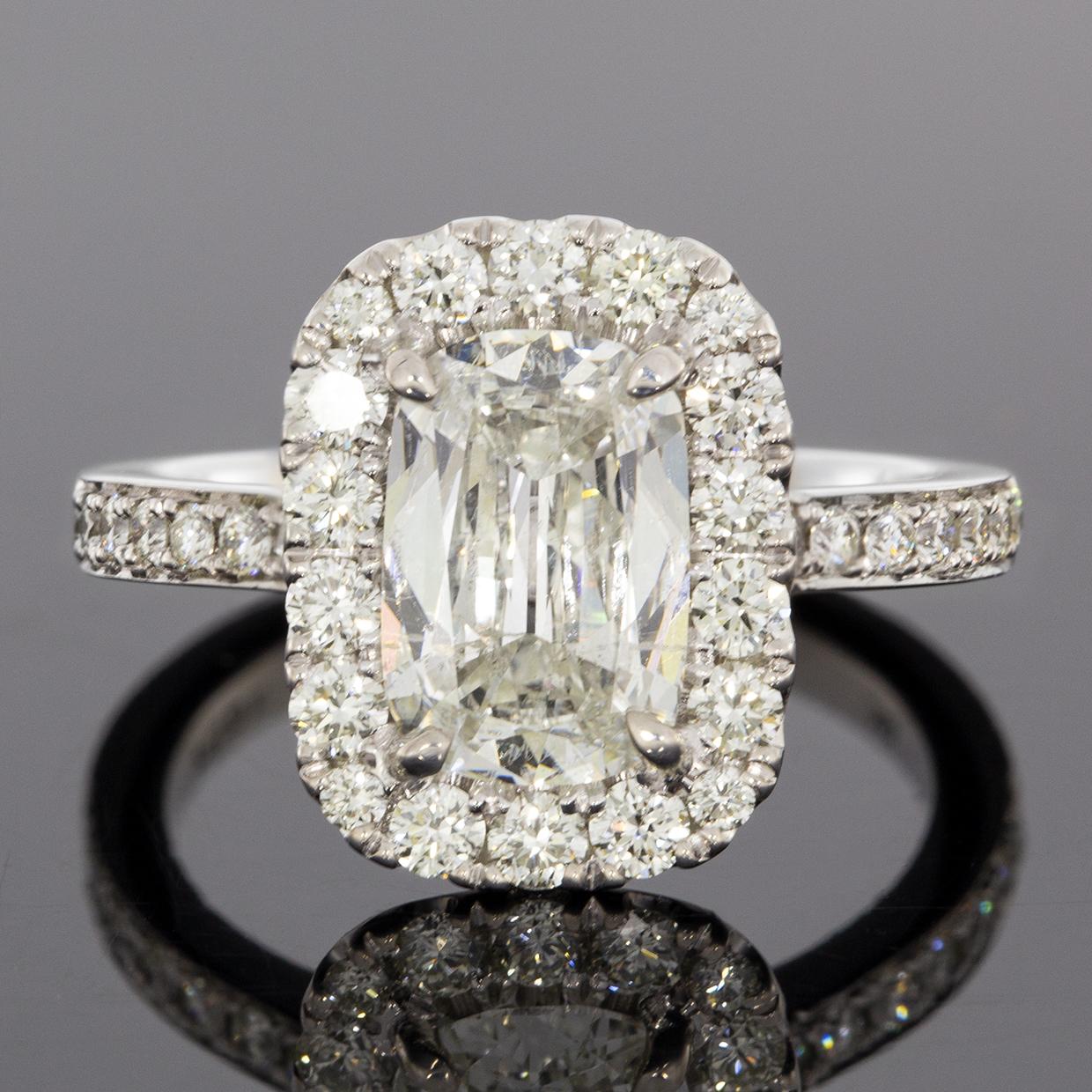 White Gold 2.59 carat Cushion Diamond Halo Engagement Ring In Excellent Condition In Columbia, MO