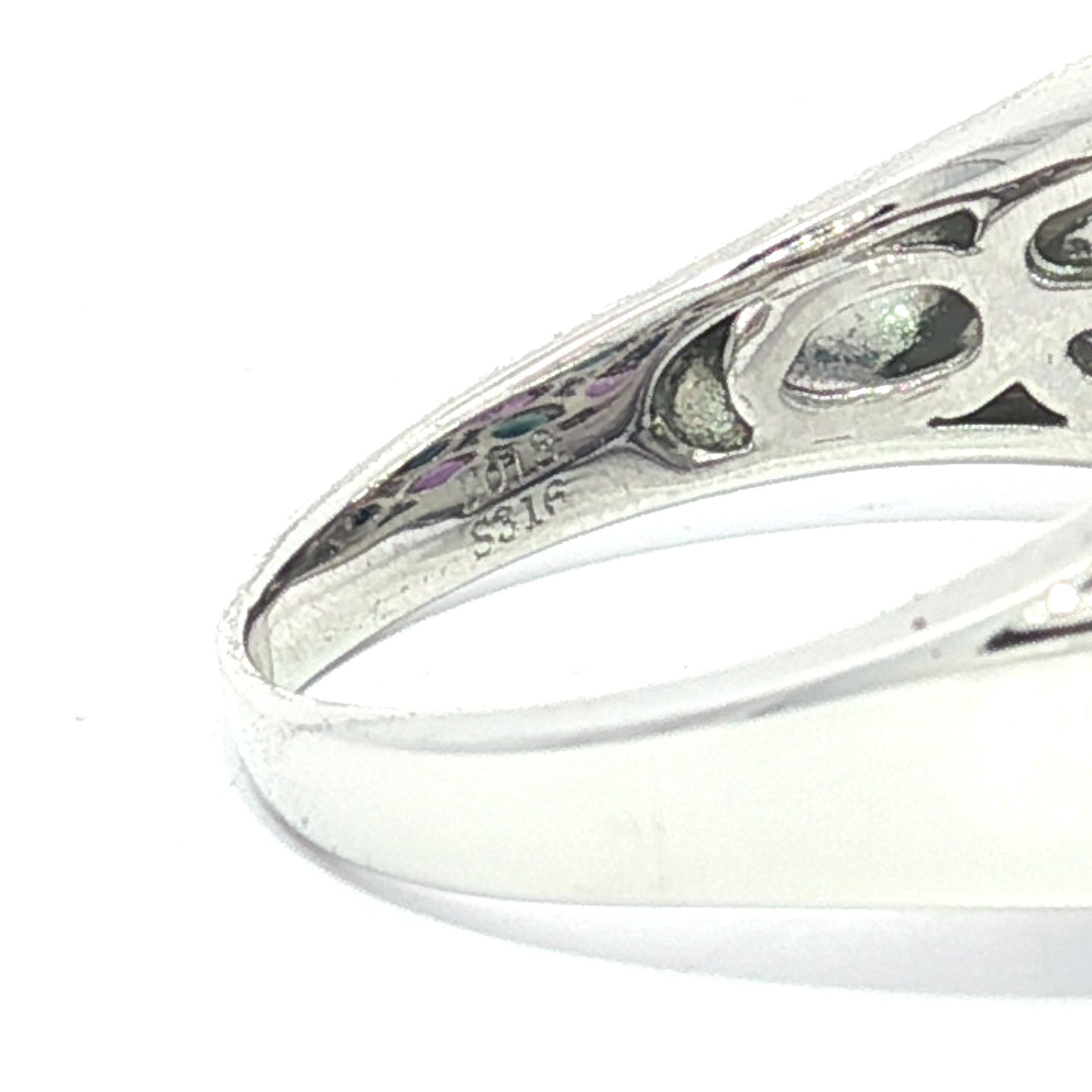 Anello in oro bianco con ametista, zaffiro e diamante da 3,34 carati, con disegno a mosaico largo in vendita 2