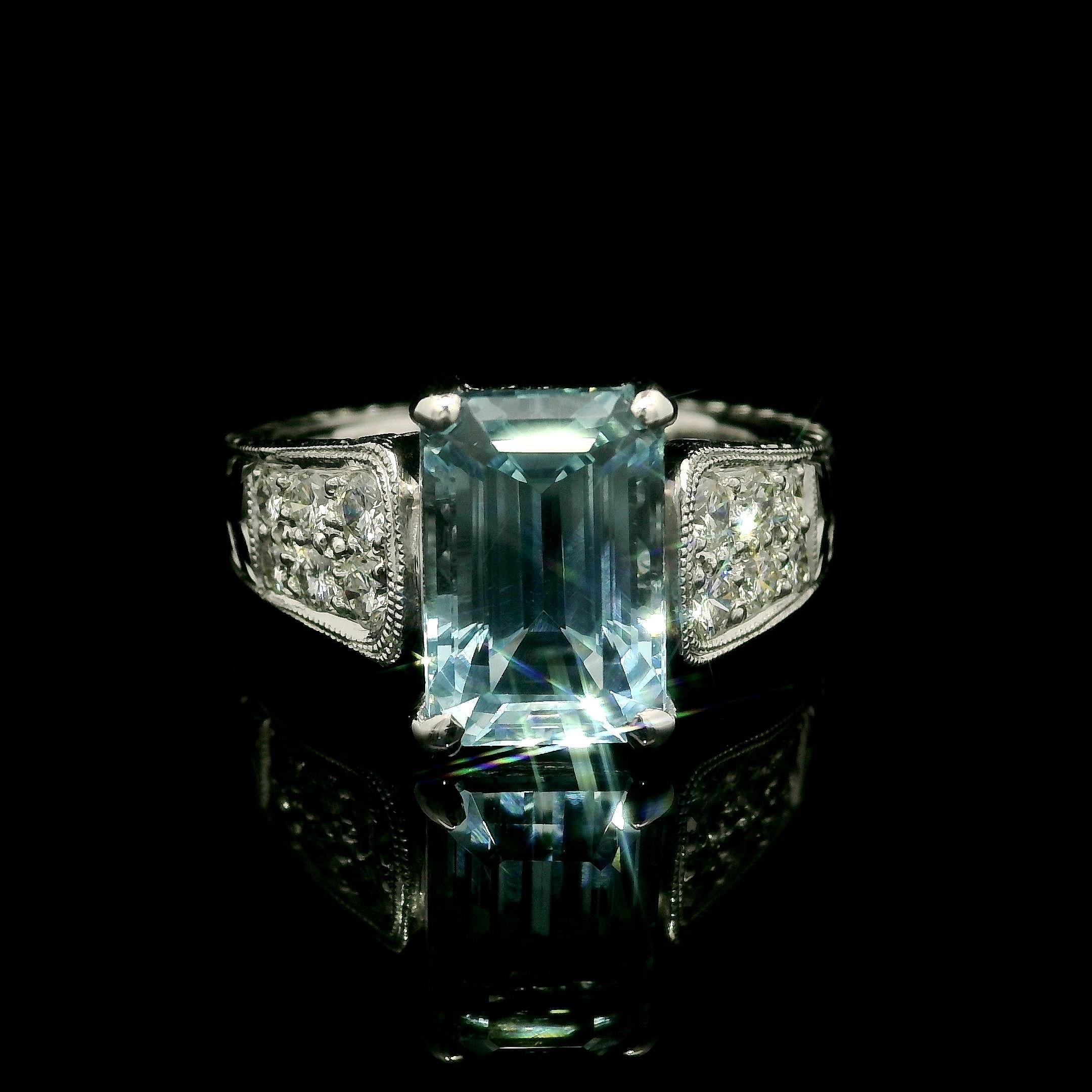 Weißgold 3,99 Karat Aquamarin & Diamant Weizen gravierter Milgrain Work Ring (Brillantschliff) im Angebot