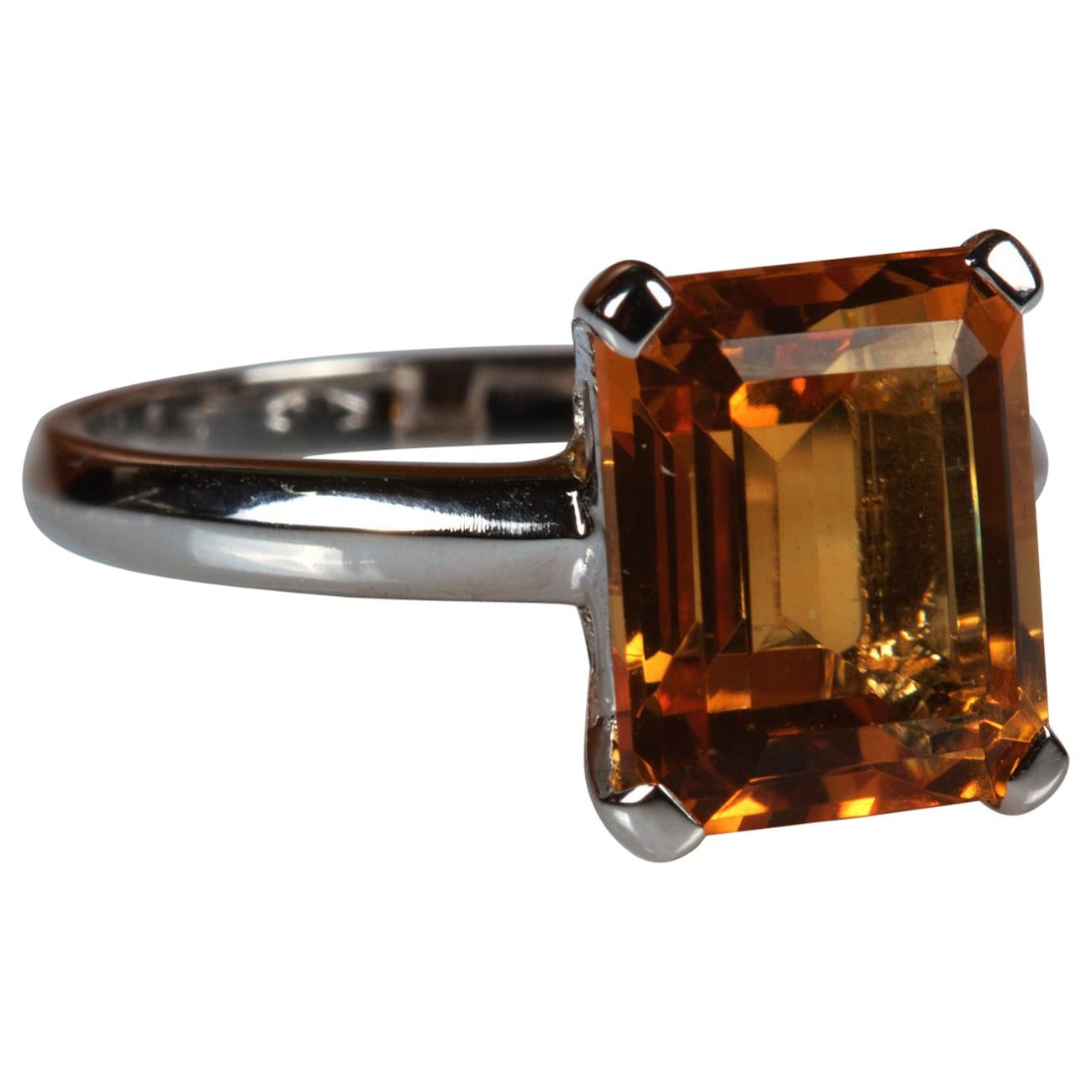 White Gold 18k 4.98 Carat Emerald Cut Citrine Quartz Ring