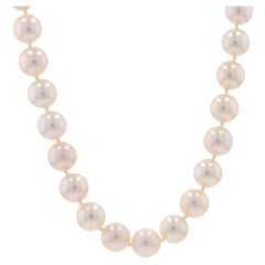 Collar de oro blanco con perlas Akoya anudadas 18 1/2" - 14k
