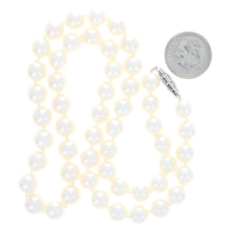 White Gold Akoya Pearl Knotted Strand Necklace, 14k In Excellent Condition In Greensboro, NC