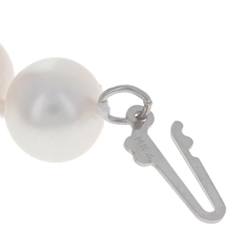 Collana con fili annodati di perle Akoya in oro bianco da 18