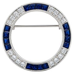 White Gold Alternating Sapphire & Diamond Open Circle Wreath Pin Brooch