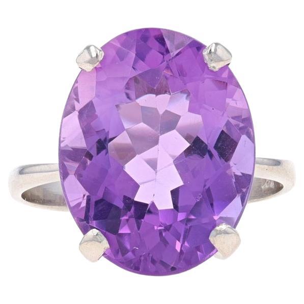 White Gold Amethyst Cocktail Solitaire Ring - 18k Oval 8.87ct For Sale