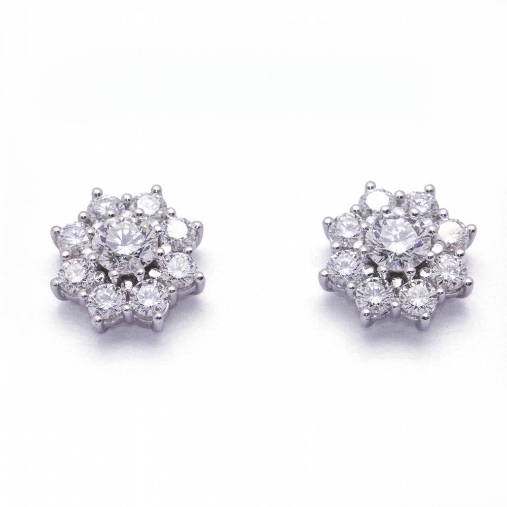 Women's White Gold and Diamond Cluster Earrings For Sale