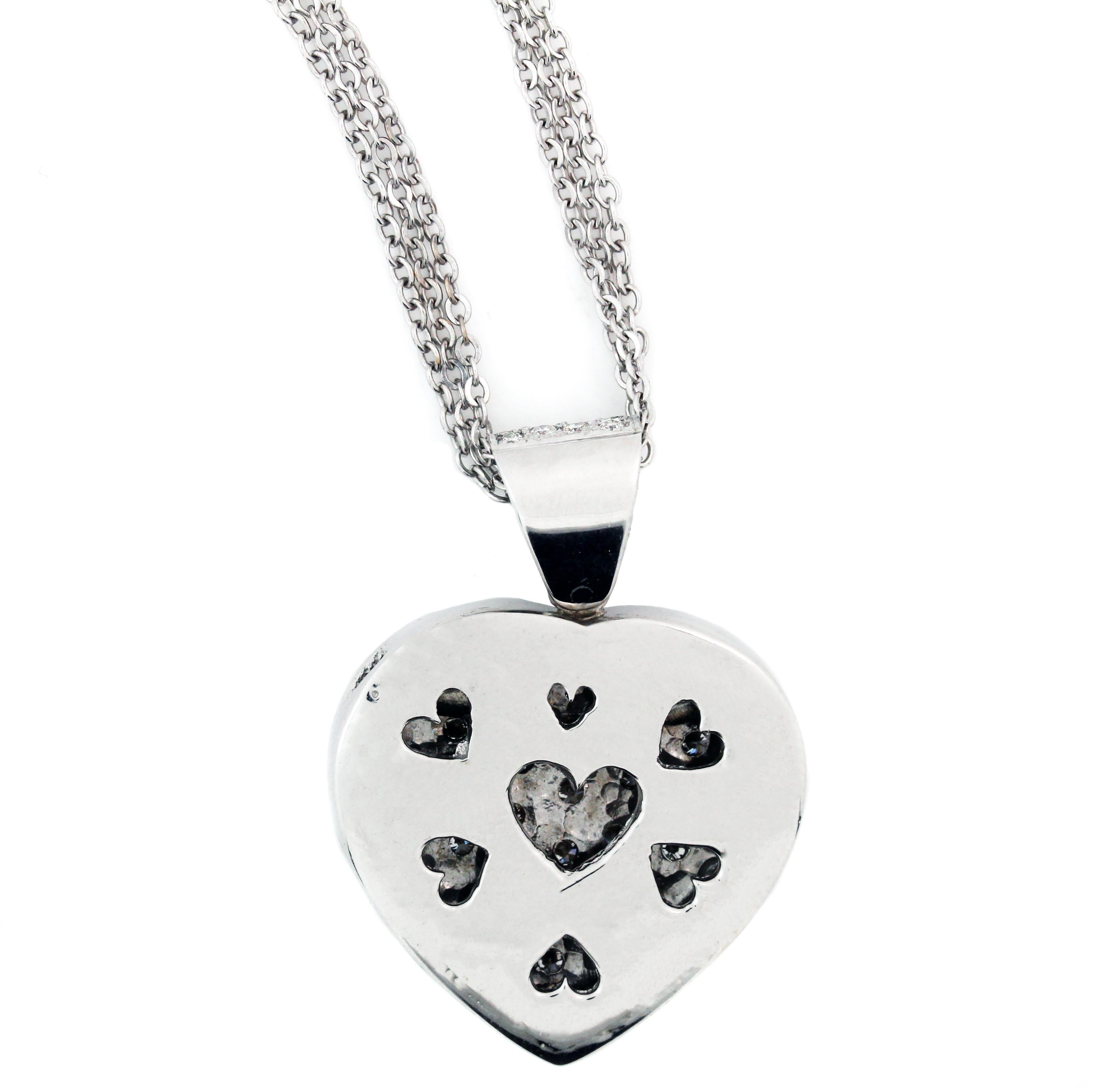 White Gold and Diamond Heart Pendant with Triple-Link Chain In Excellent Condition In Boca Raton, FL