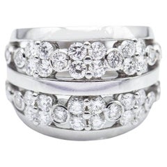 White Gold and Diamond Ring.