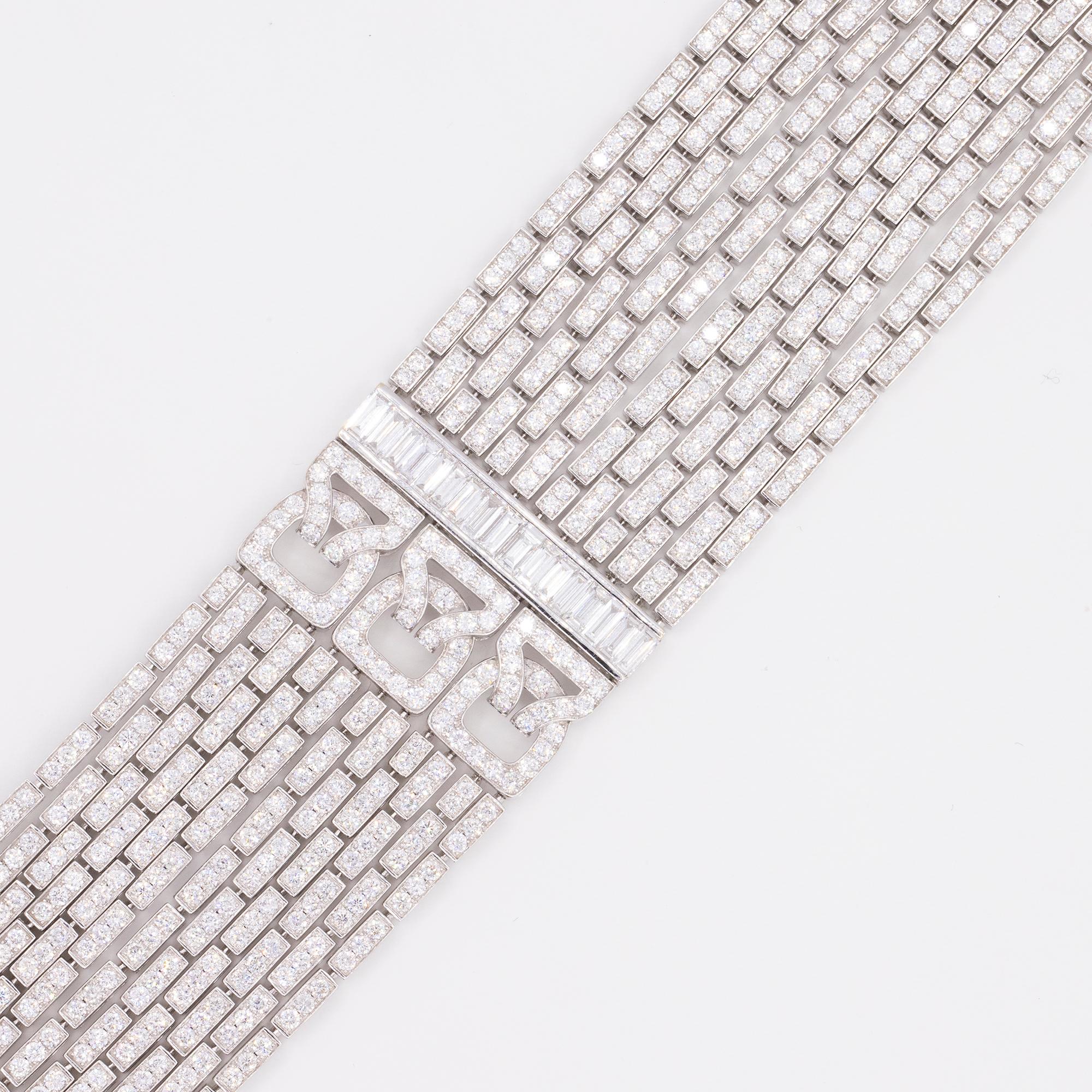 Pulsera de doce vueltas de oro blanco y diamantes Art Decó en venta
