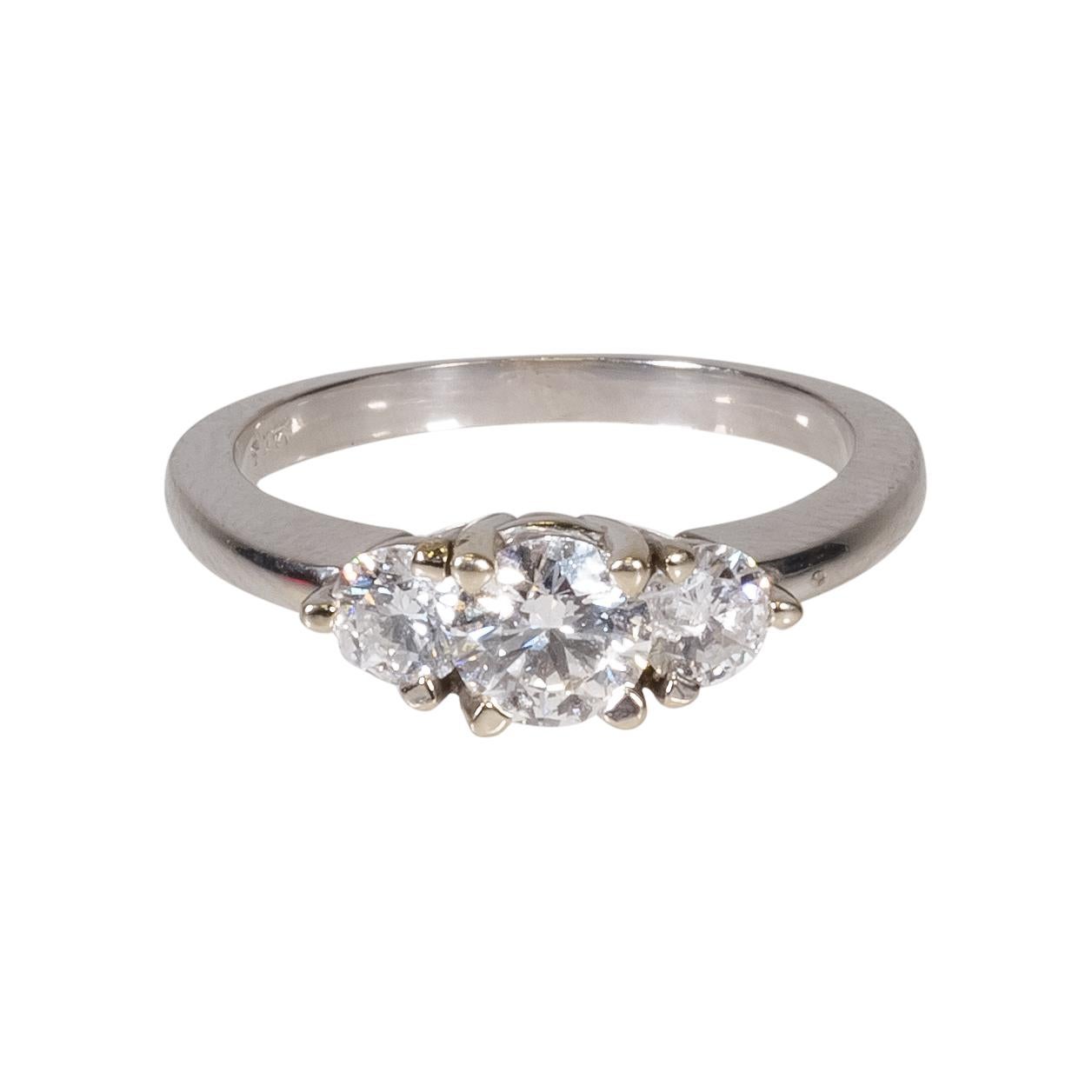 Brilliant Cut White Gold and Natural Diamond Ring For Sale