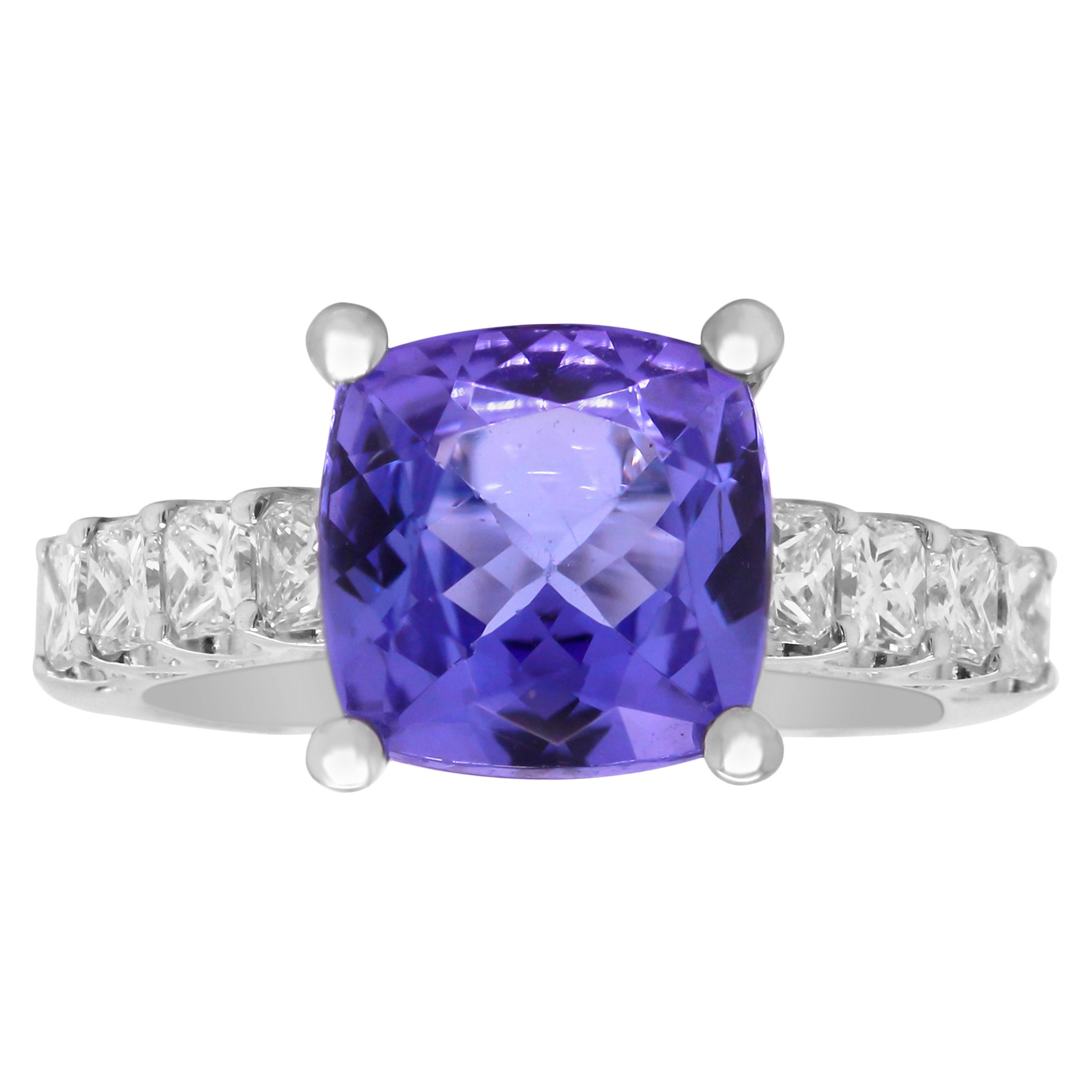 White Gold and Princess Cut Diamonds Ring with Cushion Cut Tanzanite Center For Sale