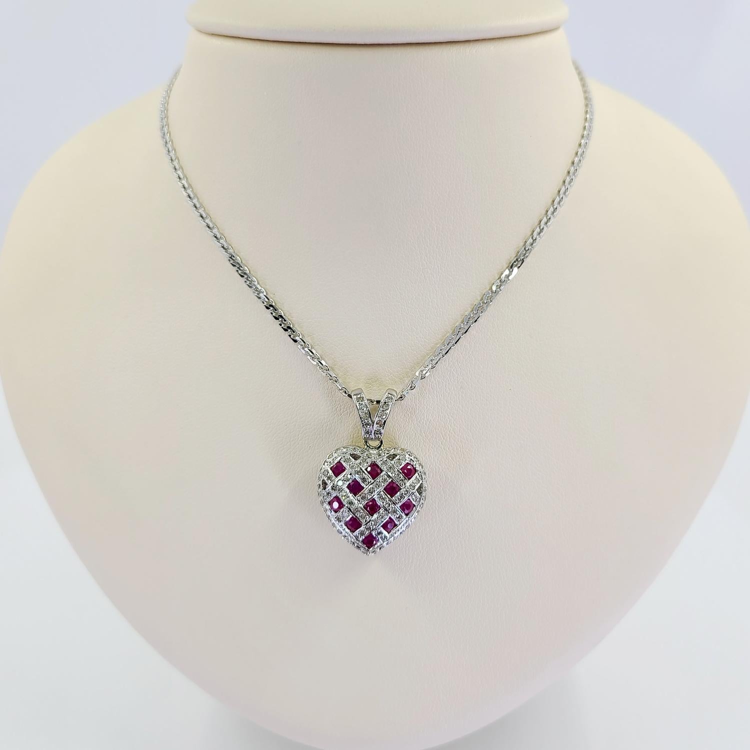 White Gold and Ruby Puff Heart Pendant In Good Condition For Sale In Coral Gables, FL