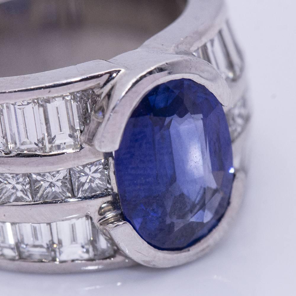 Women's White Gold and Sapphire Ring CASHEMIRA For Sale