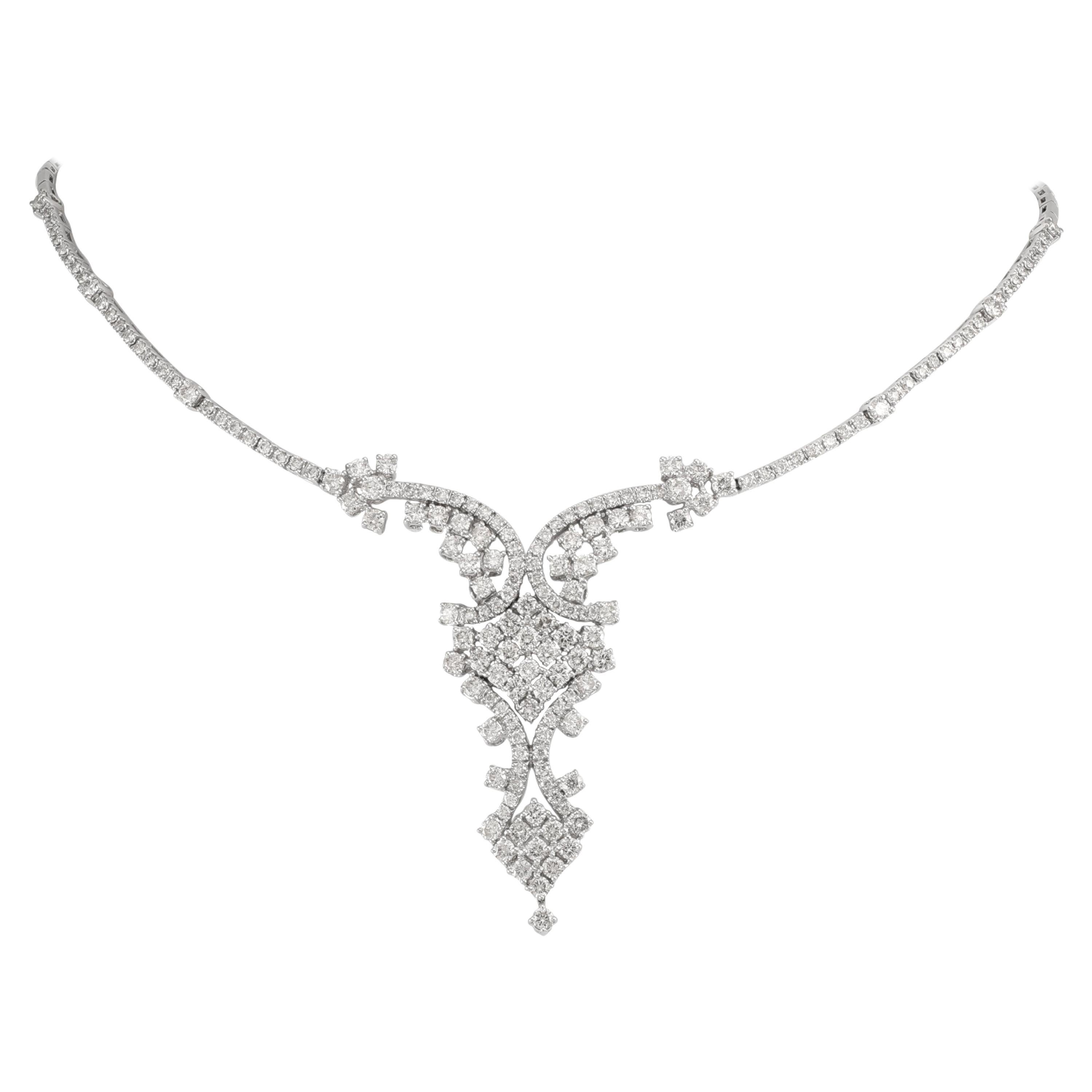 White Gold Antique Style Diamond 6.00 Carat Cluster Necklace