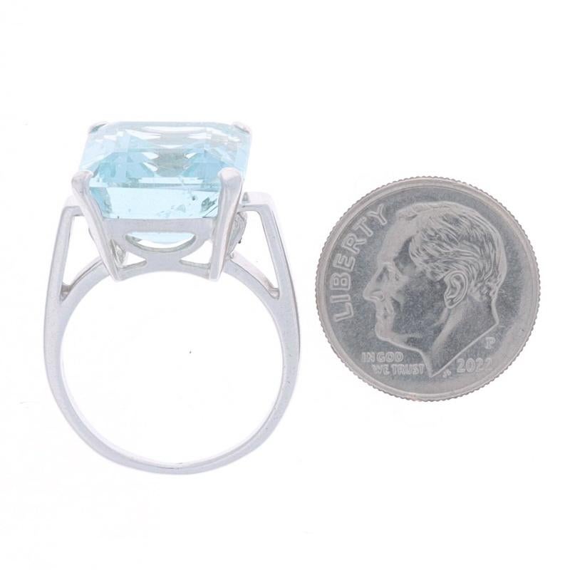 White Gold Aquamarine Cocktail Solitaire Ring - 14k Emerald Cut 9.65ct For Sale 1