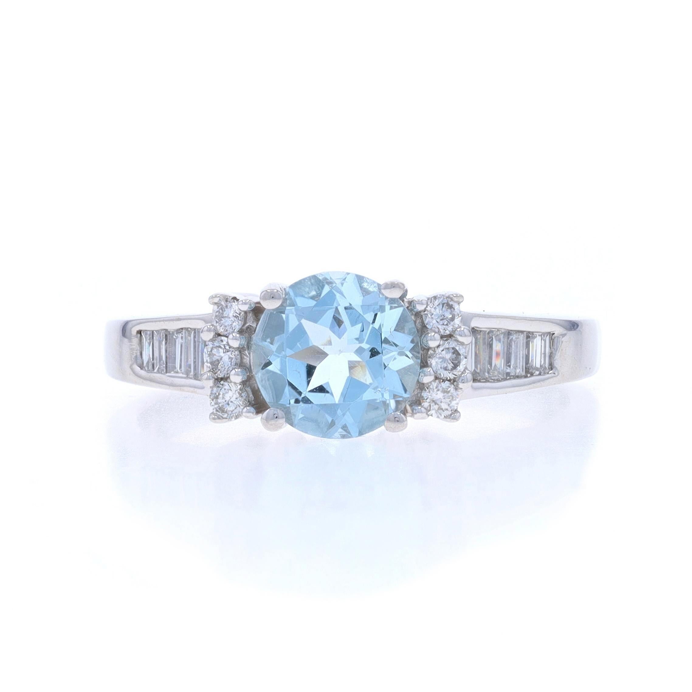 Taglia: 8 3/4
Costo della taglia: Up&Up per $35 o Down&Up per $35

Contenuto del metallo: Oro bianco 14k

Informazioni su A. Stone

Acquamarina naturale
Trattamento: Riscaldamento
Carati: 1,60ct
Taglio: Rotondo
Colore: blu

Diamanti naturali
Carati: