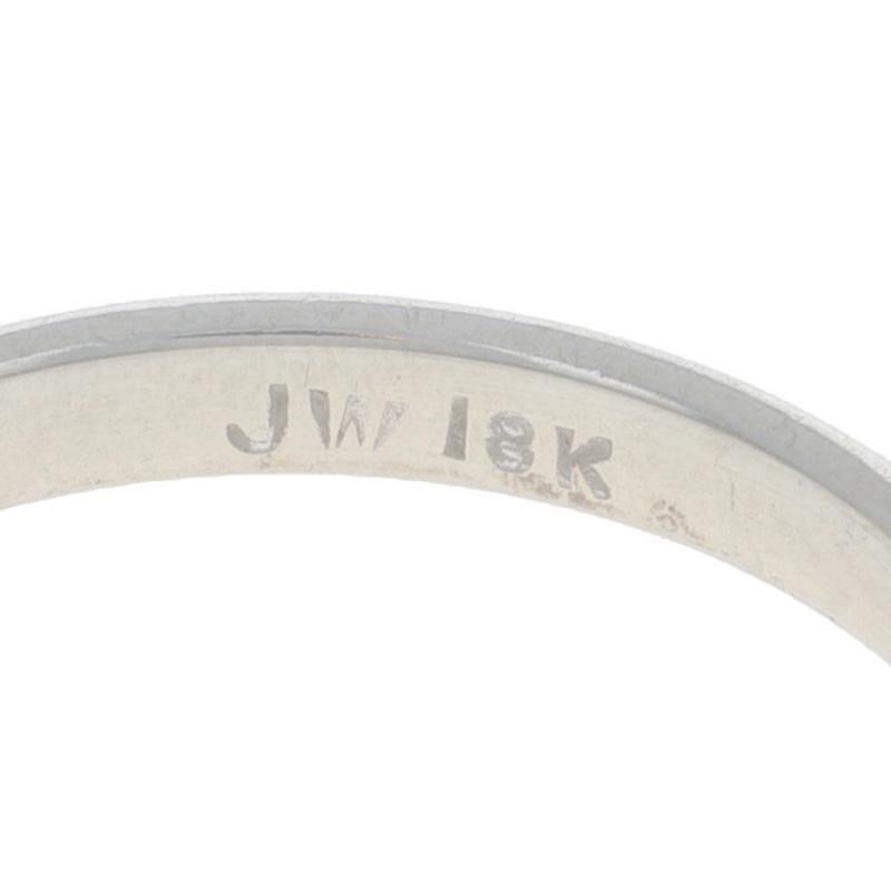 White Gold Art Deco Etched Floral Wedding Band - 18k Ring SZ 7 1/2 For Sale 3