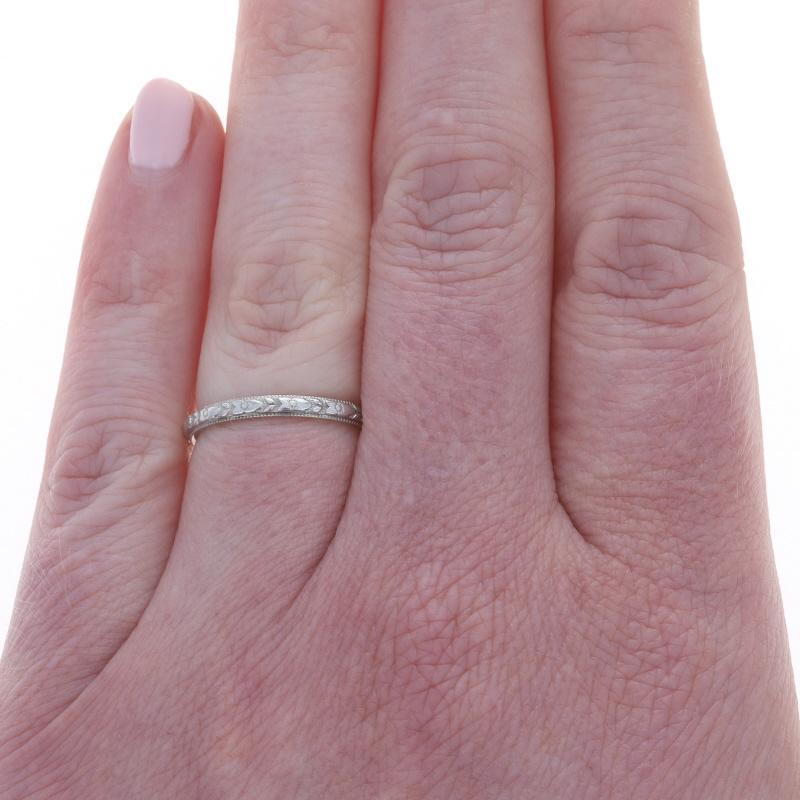 Alianza de boda Art Decó de oro blanco - 18k Anillo SZ 6 en Excelente estado para la venta en Greensboro, NC