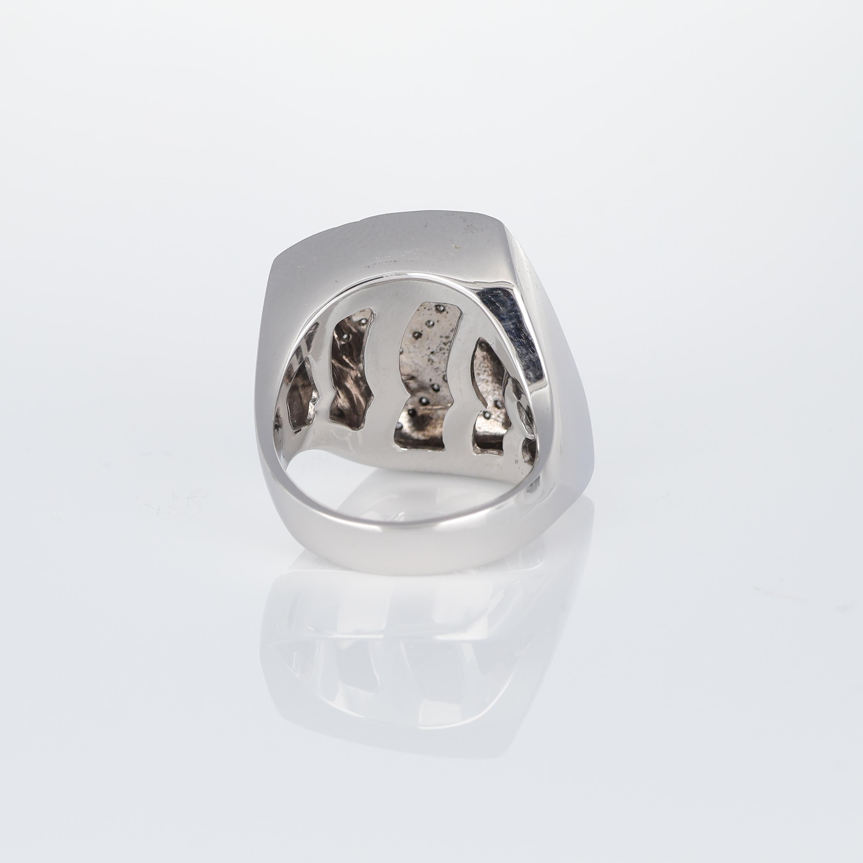 Women's or Men's White Gold Band Ring with Diagonal Diamond Stripes 0.29 Carats For Sale