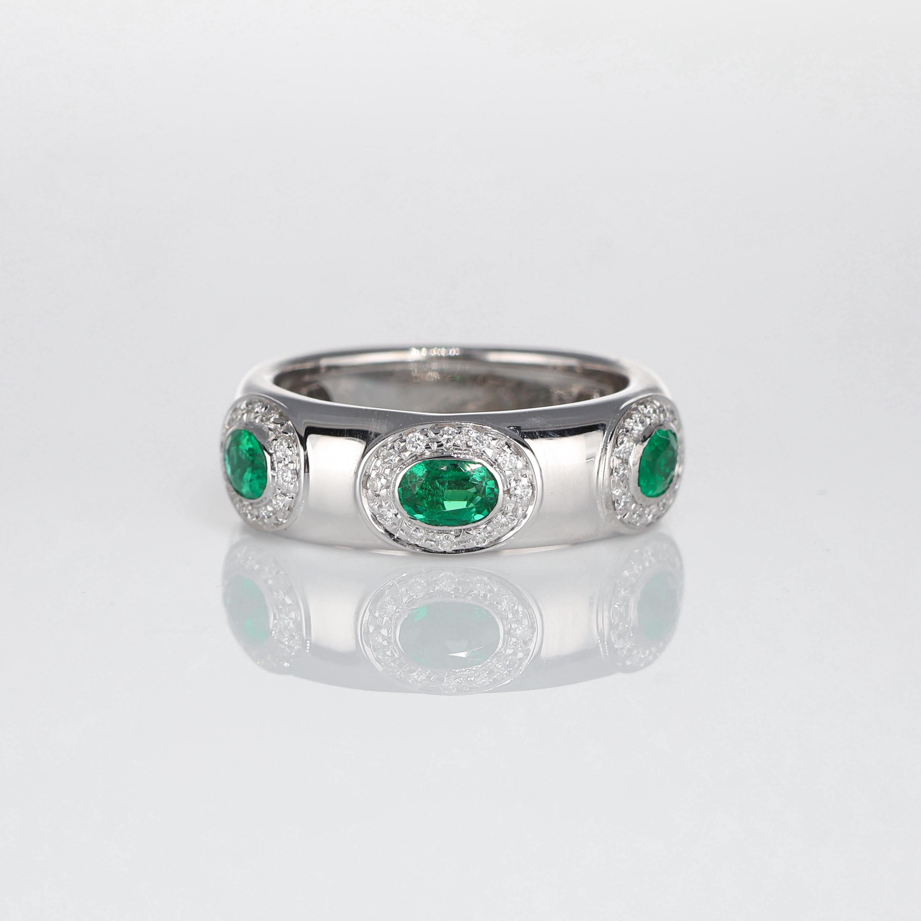 IMPORTANT NOTE:
✔ No additional costs will be added to this order.
✔ Shipping and customs duties are fully covered by us.
--------------------
An elegant band ring crafted in 18 kt white gold, featuring three oval emeralds totaling 0.90 carats, each