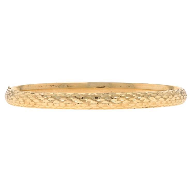 White Gold Bangle Bracelet 7 1/2" - 14k Etched Oval