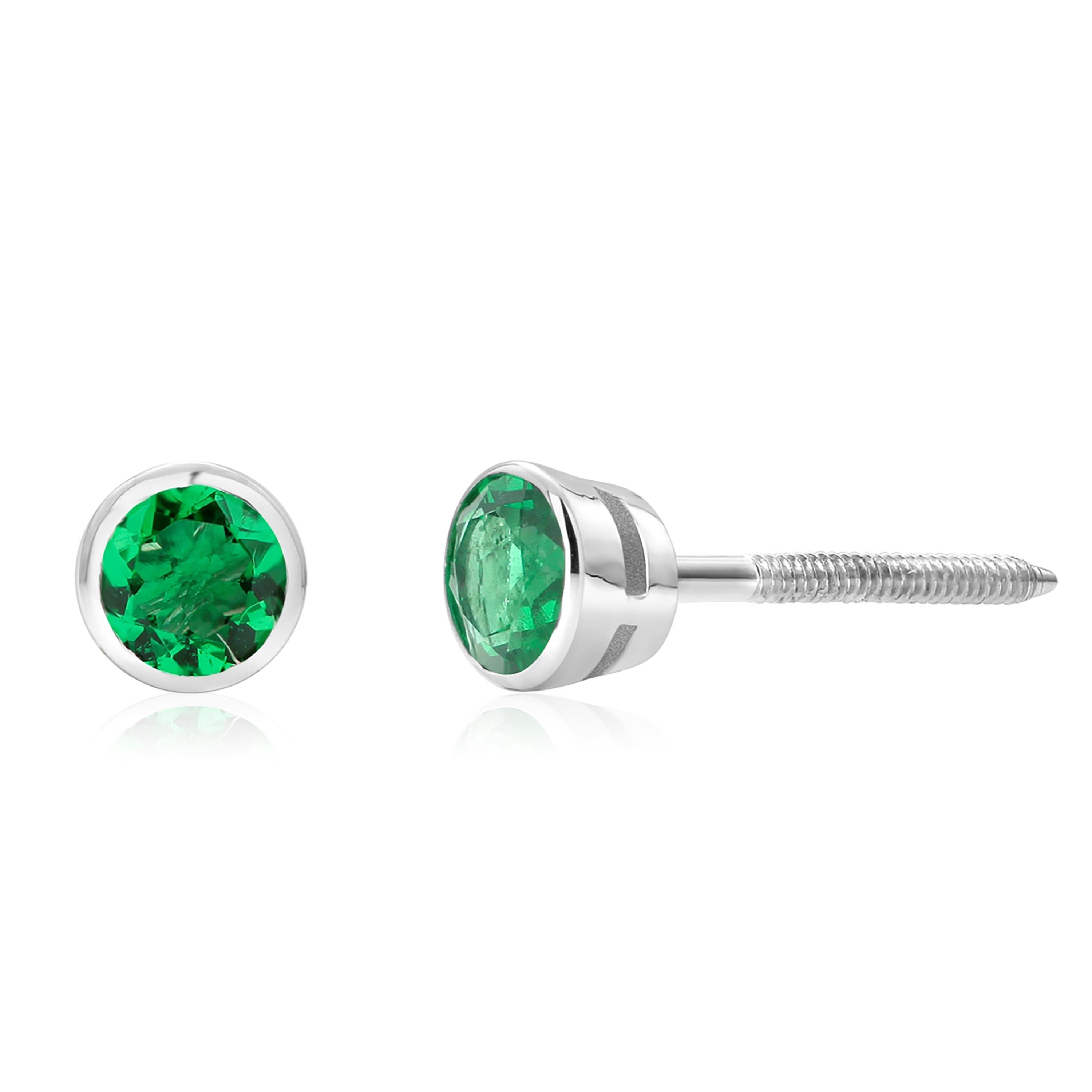 Contemporary White Gold Bezel Round Emerald Stud Earrings