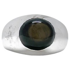 White Gold Black Star Sapphire Ring