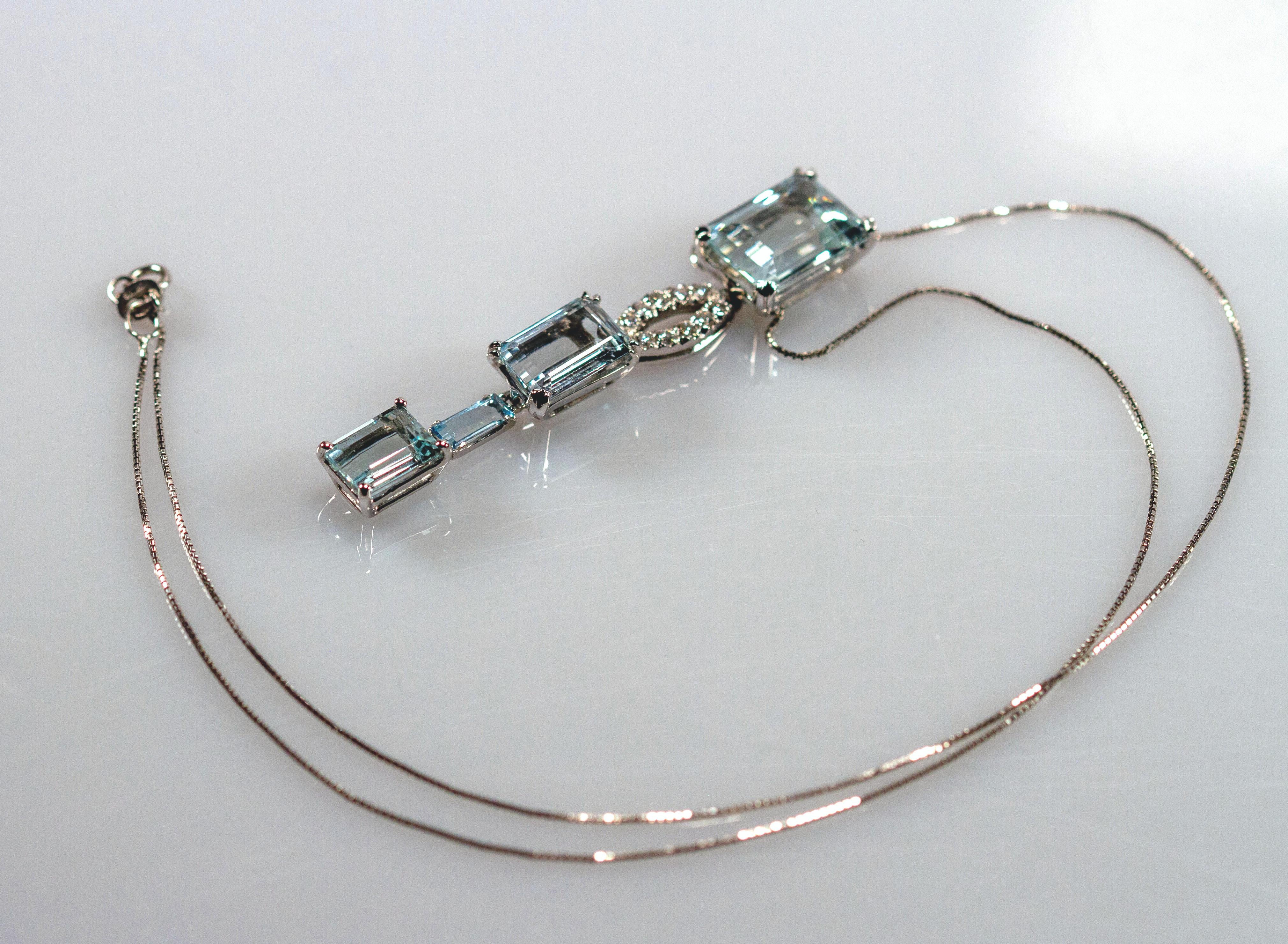 Modern White Gold 18k , Blue Aquamarine and Diamond Drop Necklace