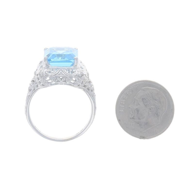 Weißgold Blauer Topas Cocktail Solitär-Ring - 14k Smaragdschliff 6,93 Karat Filigran im Angebot 2