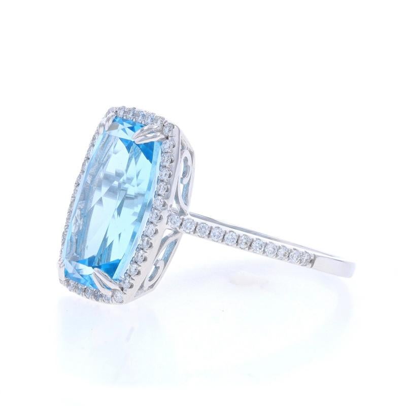 Bague en or blanc avec halo de diamants et topaze bleue - 14k Octagonal Coussin 3.73ctw Neuf - En vente à Greensboro, NC