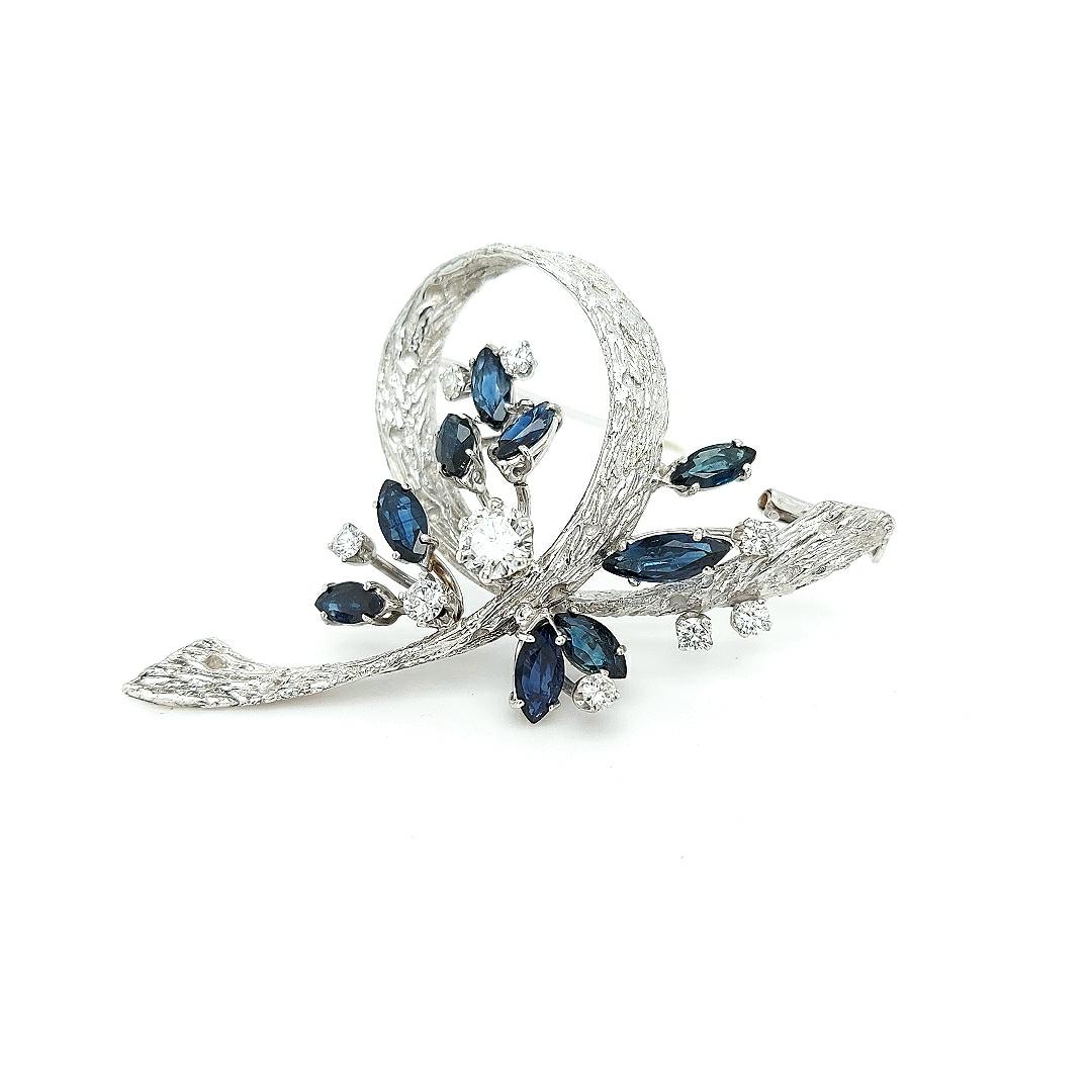 18kt Solid White Gold Bouquet Brooch with Diamonds and Sapphires For Sale 2