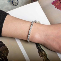 White gold bracelet invisible set diamonds carrée cut vintage