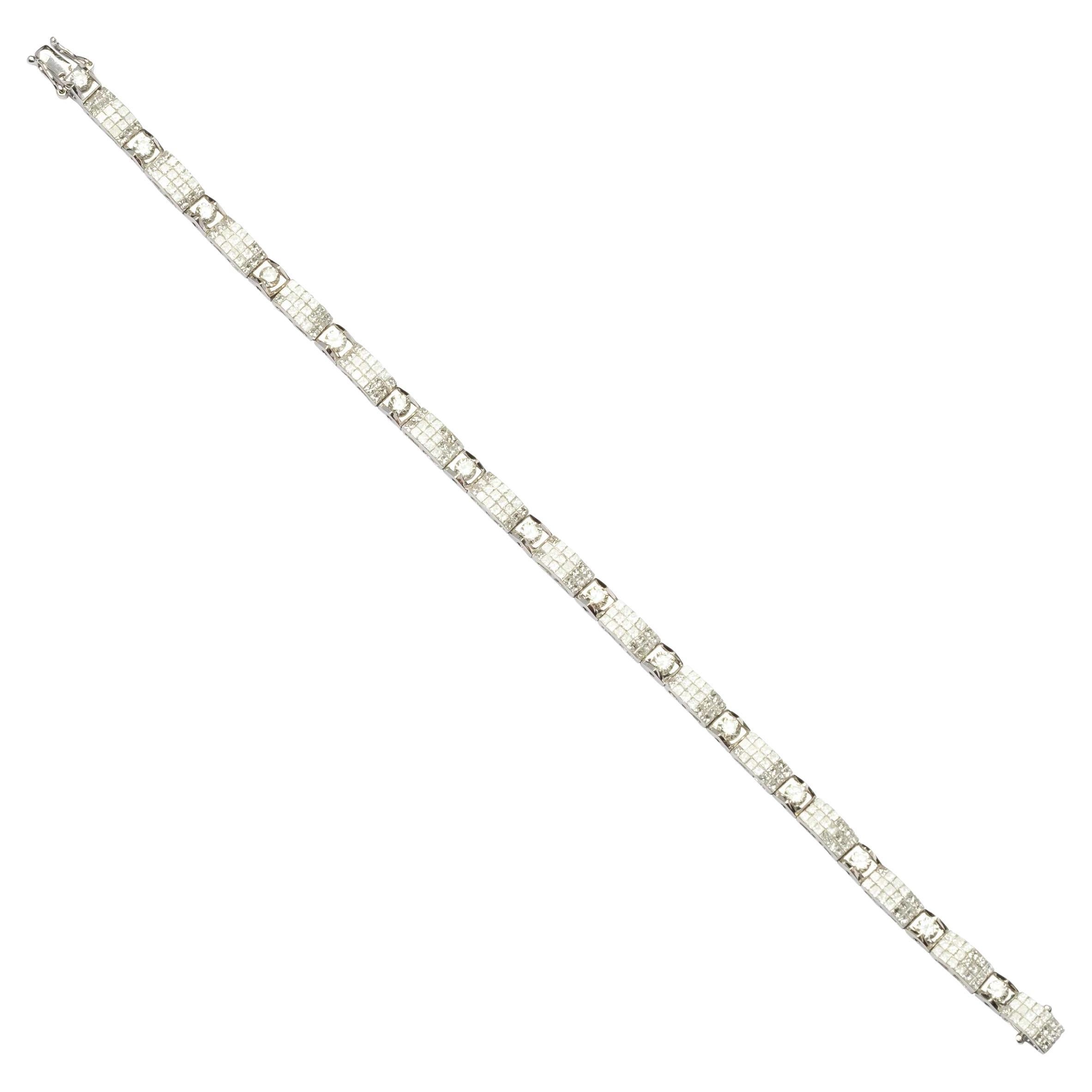 White gold bracelet invisible set diamonds carrée cut vintage