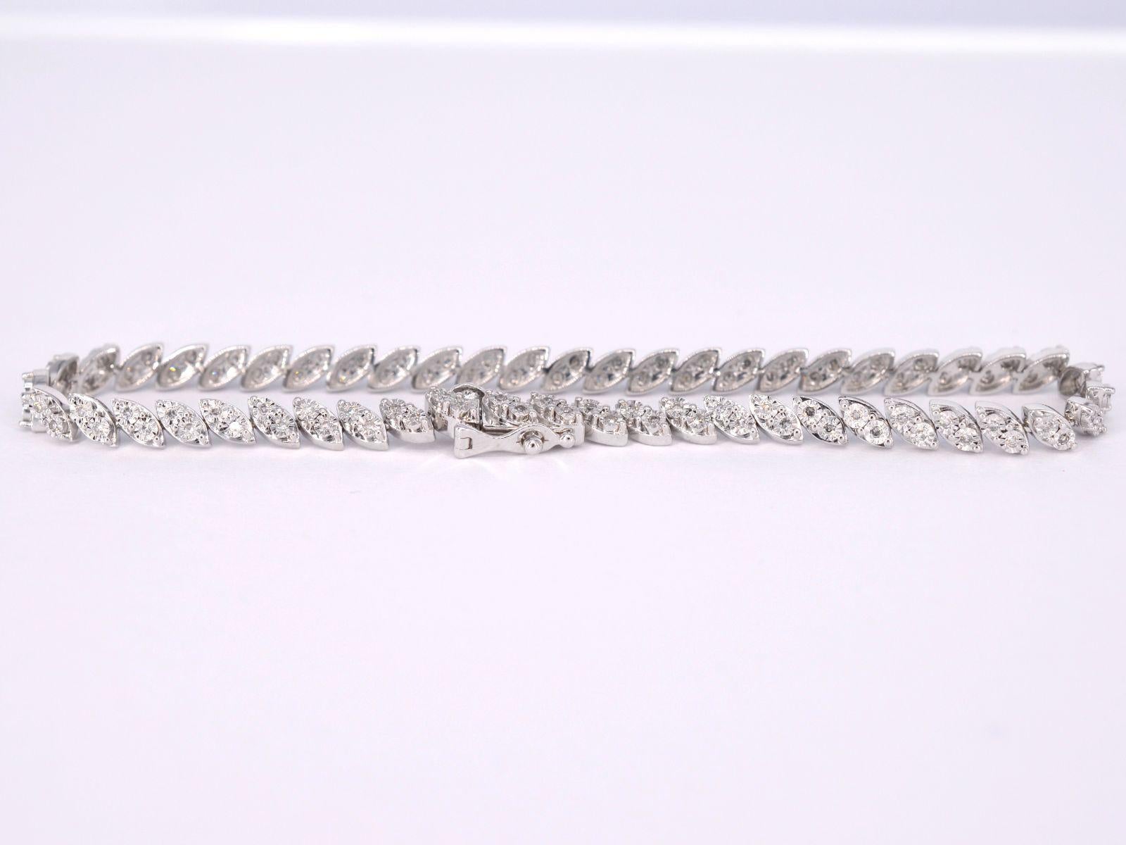 32.16 ct marquise