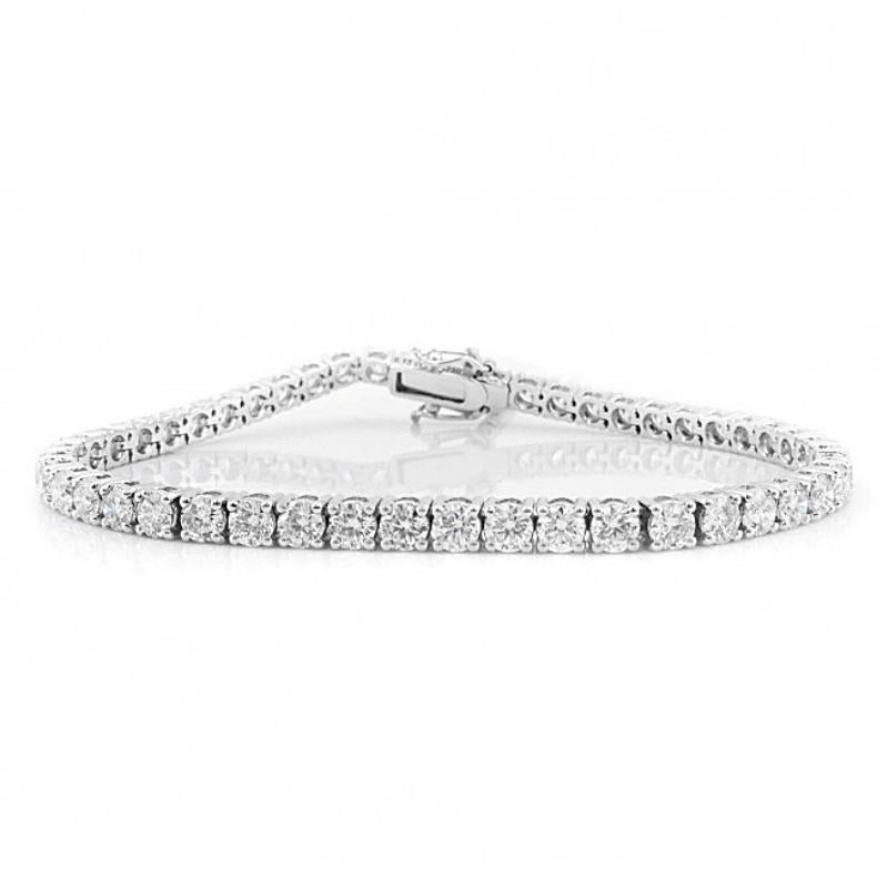 WHITE GOLD BRILLIANT CUT TENNIS BRACELET - REF 6.15 CT


Set in 18K Whie gold


Total diamond weight: 6.15 ct
Color: G
Clarity: VS

Total bracelet weight: 12.48 grams