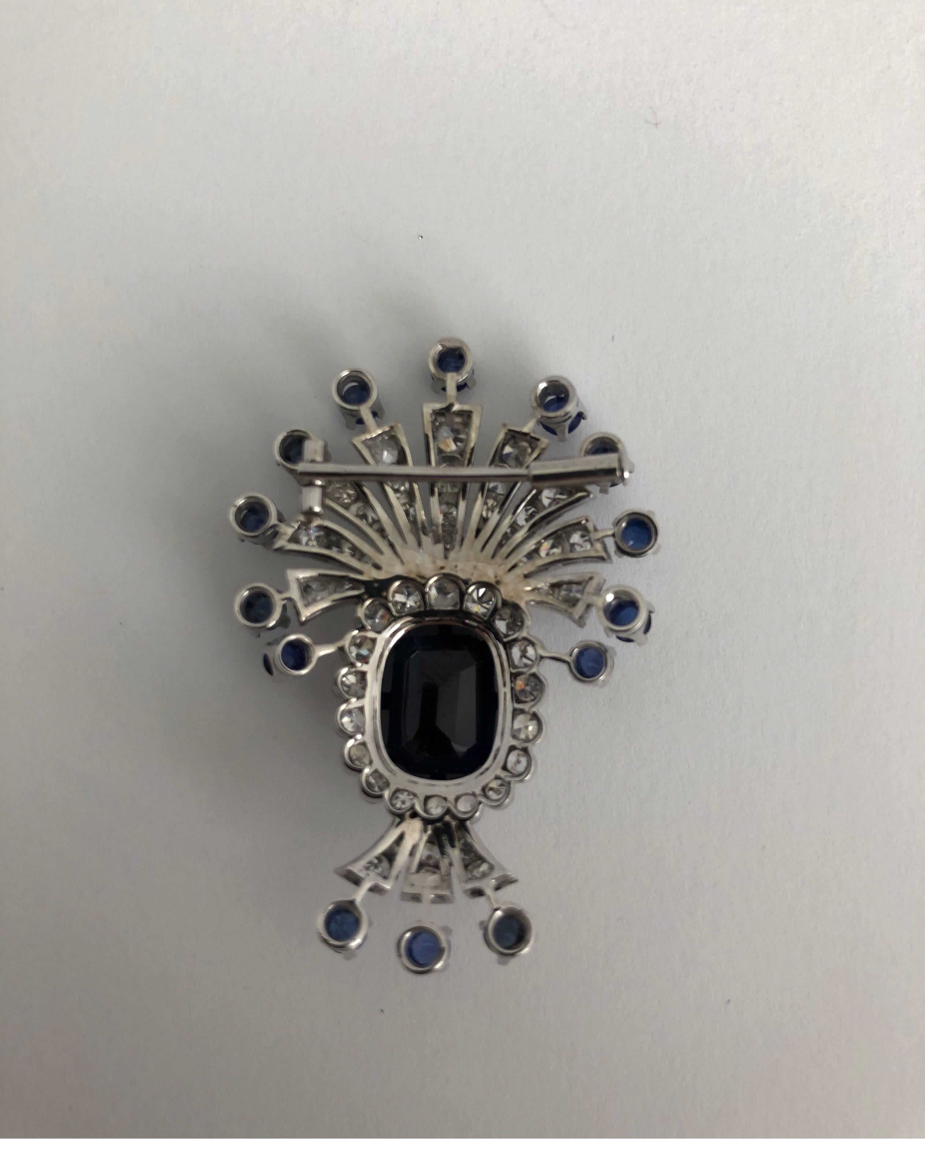 White Gold Brooch with White Diamonds Blue Sapphires In New Condition In Milano, Lombardia