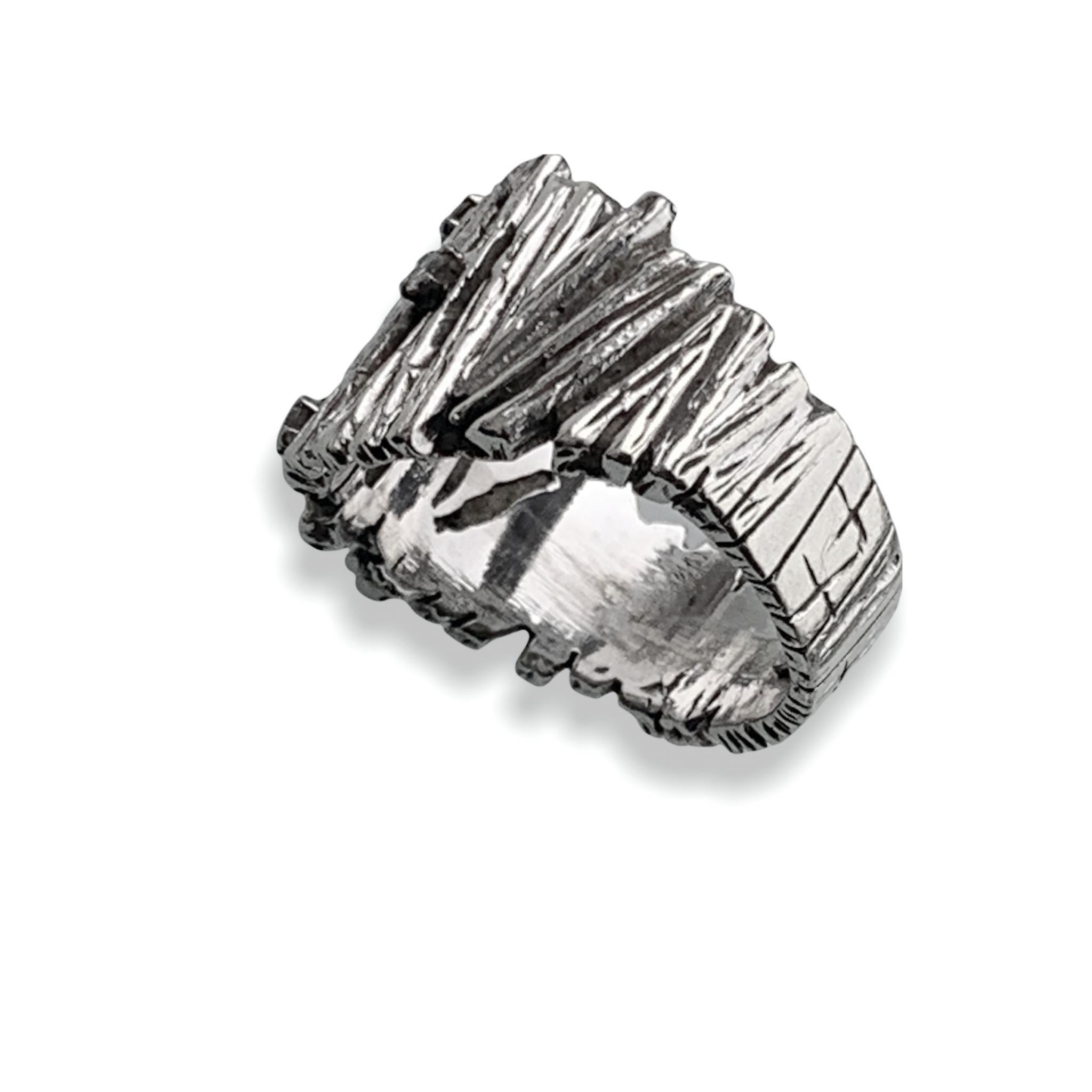 Modern White Gold Brutalist Bark Design Diamond Ring For Sale